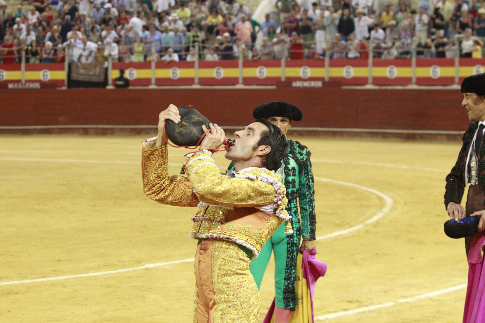 Triunfo del diestro Emilio de Justo en la Corrida de Toros de la Feria de Almería 2023