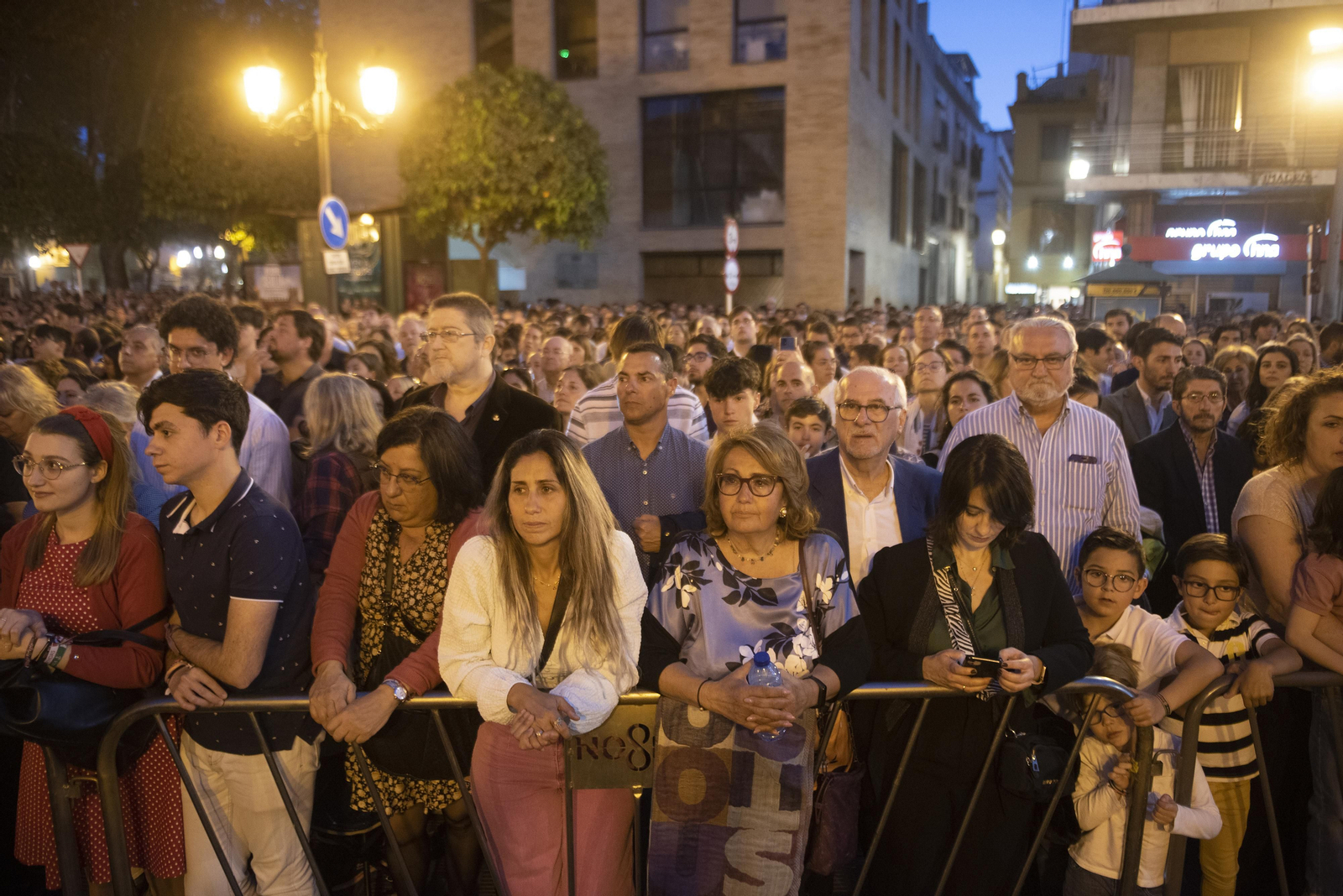 La Hermandad de Cristo de Burgos, en imágenes