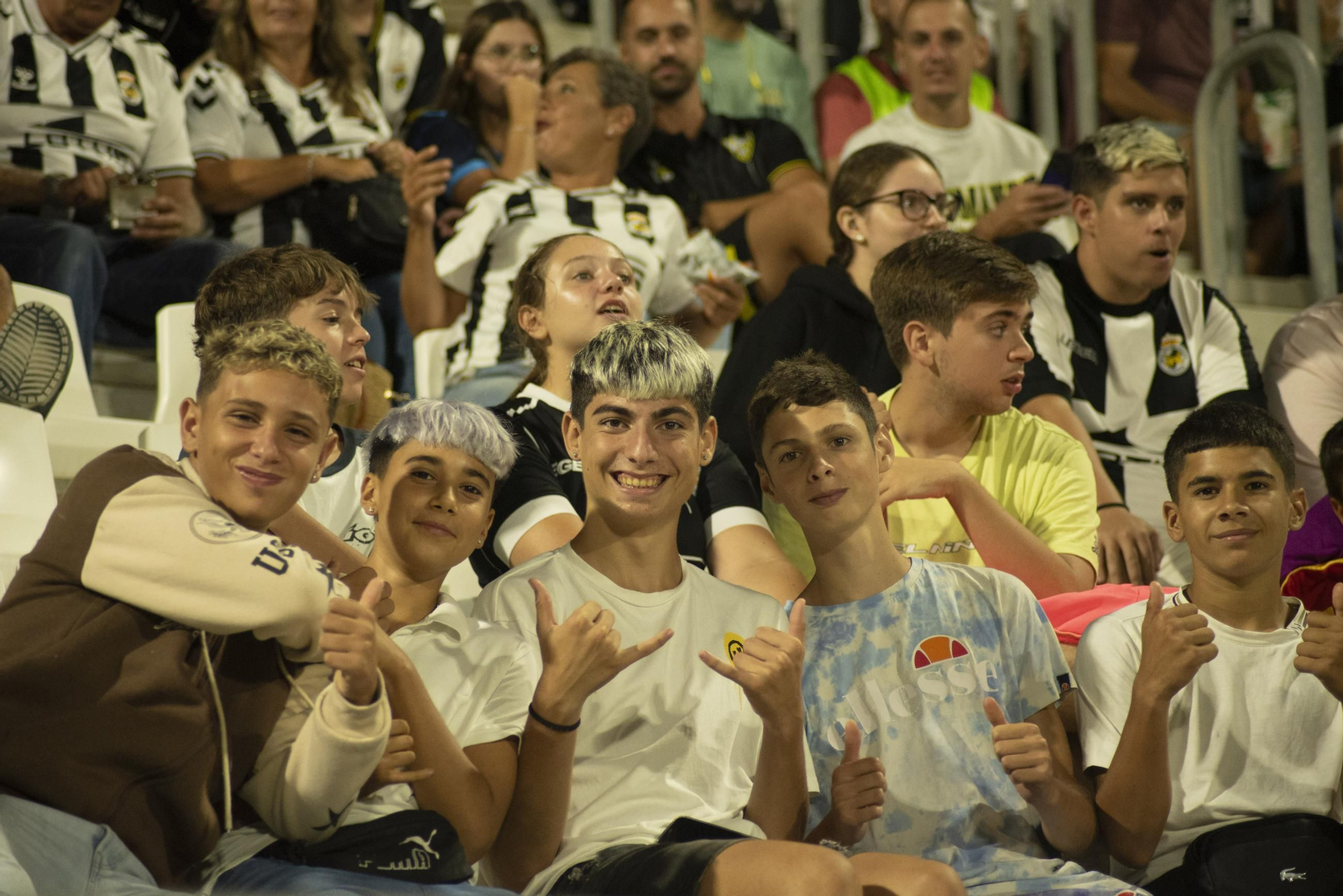 Búscate en las fotos del Balona - Chiclana CF en el Ciudad de La Línea