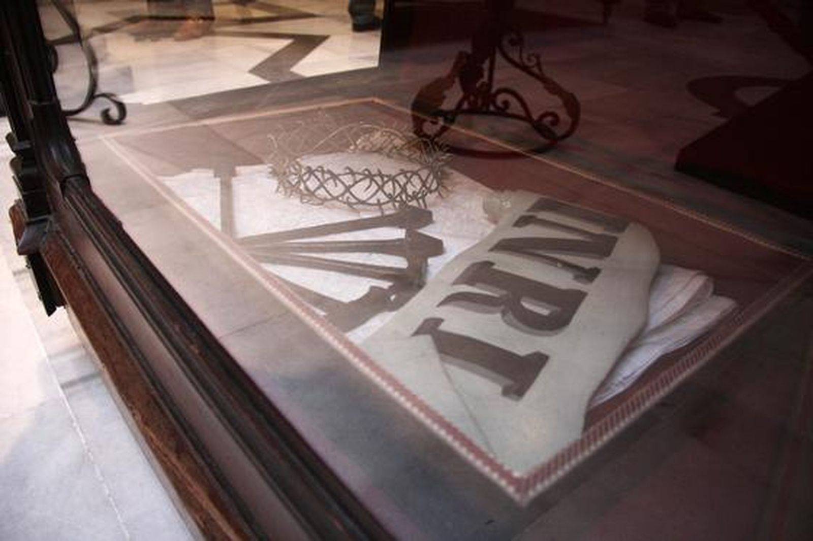 'Mors Mortem Superavit', los orígenes del Santo Entierro