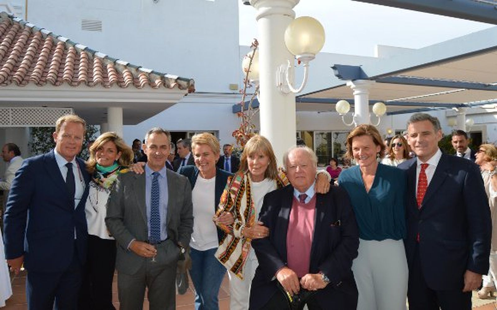 Stephan de Clerck, Cristina de los Santos, Alfredo Erquicia, Ann, Caroline, Jan y Sophie de Cleck y Juan Jesús Rodríguez Rubio.

Foto: Ignacio Casas de Ciria