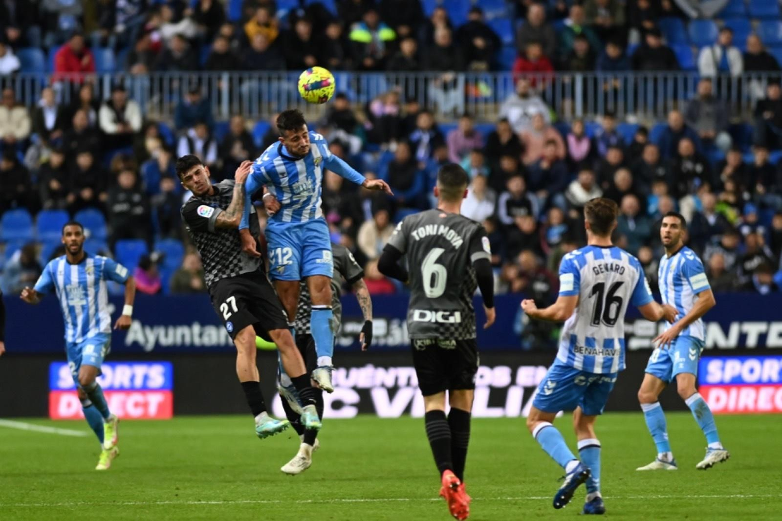 El Málaga CF - Alavés, en imágenes