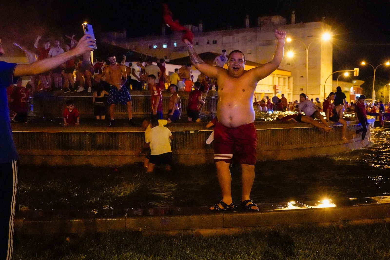 Imágenes del ambiente durante la final de la Eurocopa entre España e Inglaterra Imágenes del ambiente durante la final de la Eurocopa entre España e Inglaterra