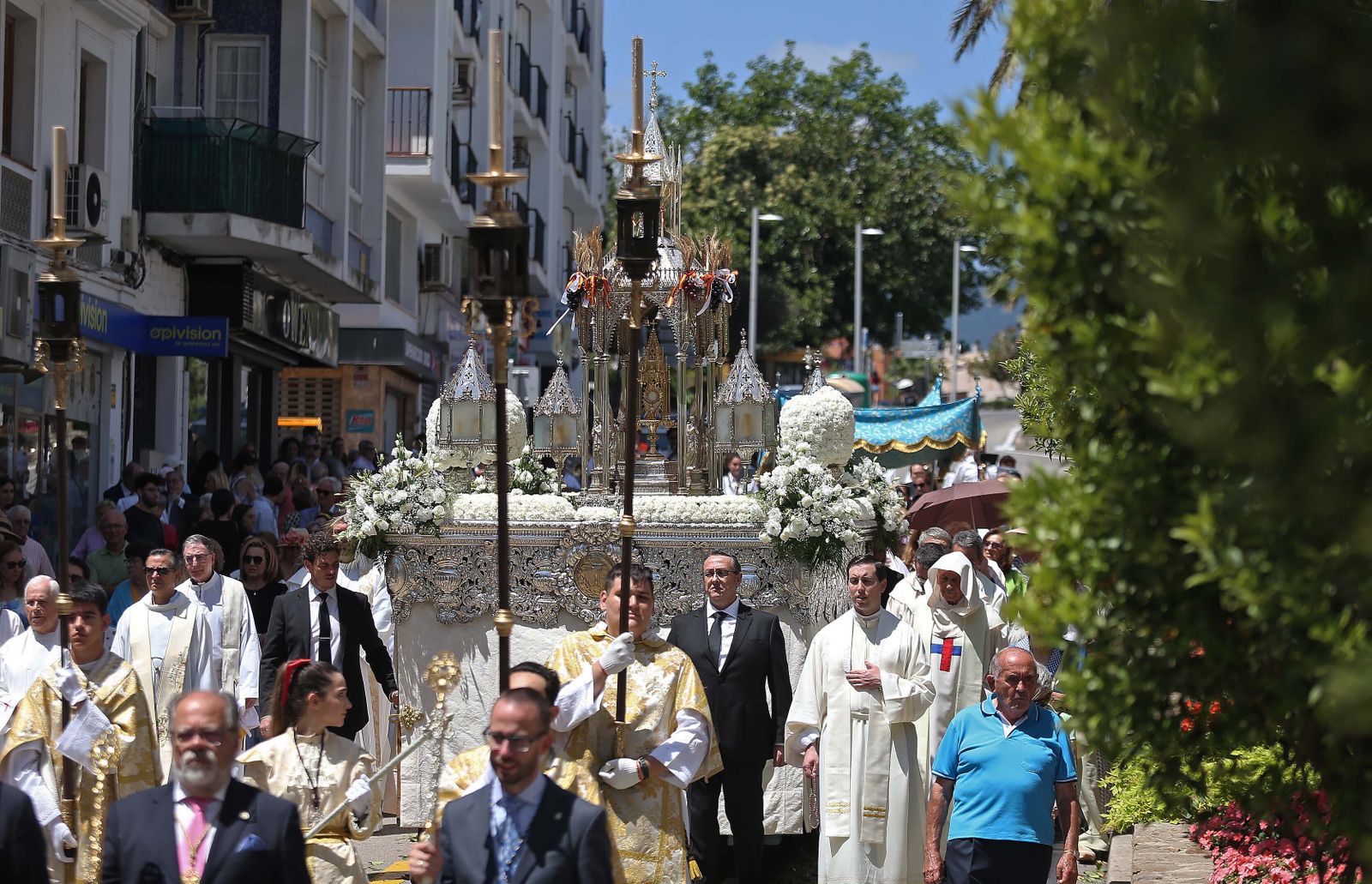 Las imágenes de la  celebración del Corpus Christi en Algeciras