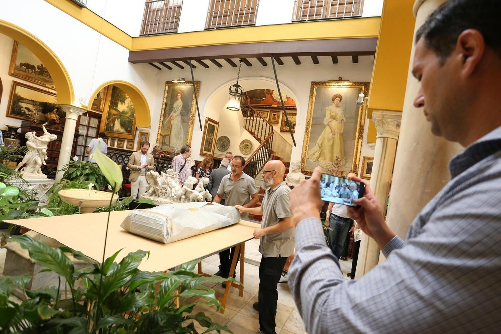 Traslado de la colección Bellver a la Casa Fabiola