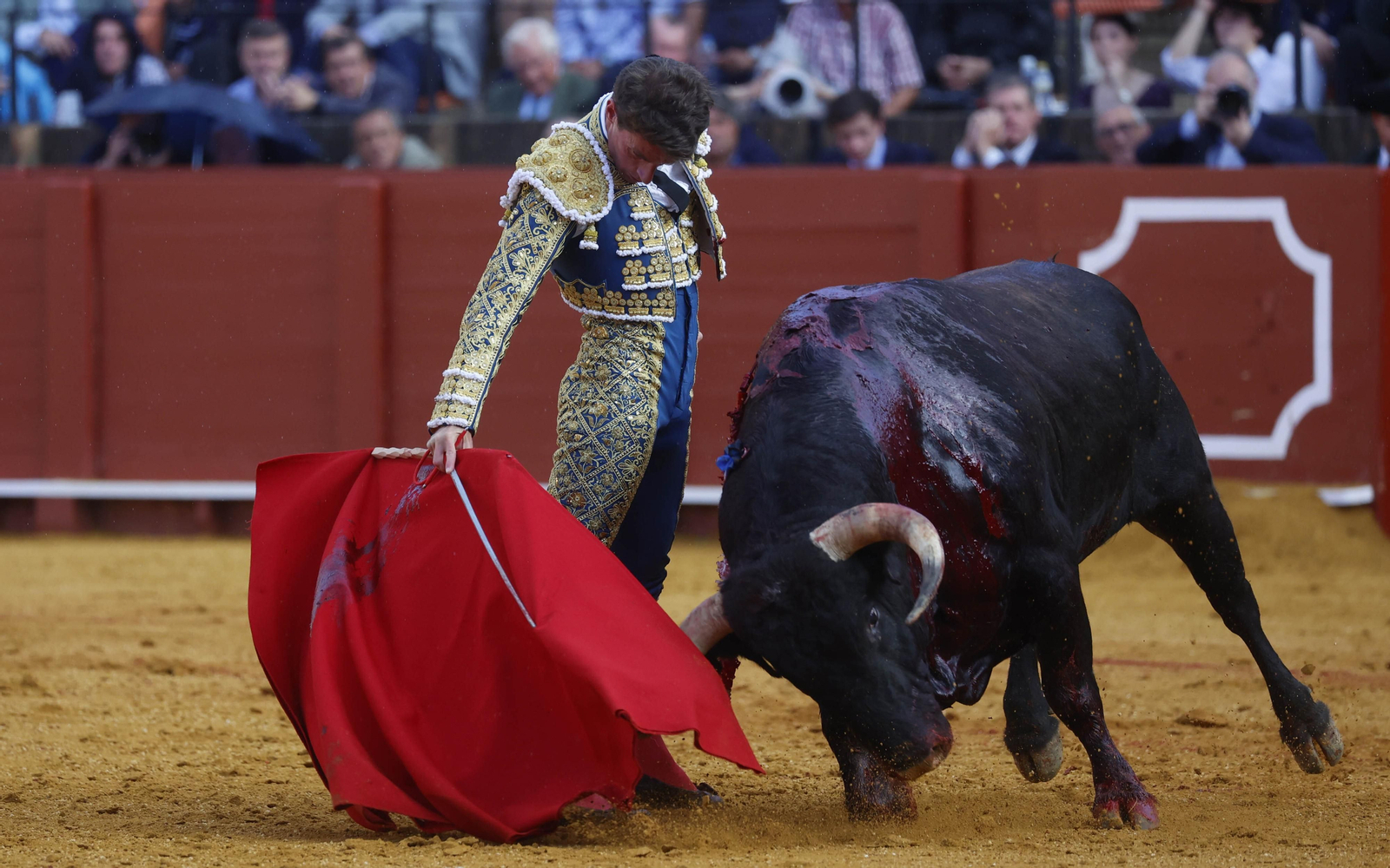 Las imágenes de la tercera de abono en la Maestranza