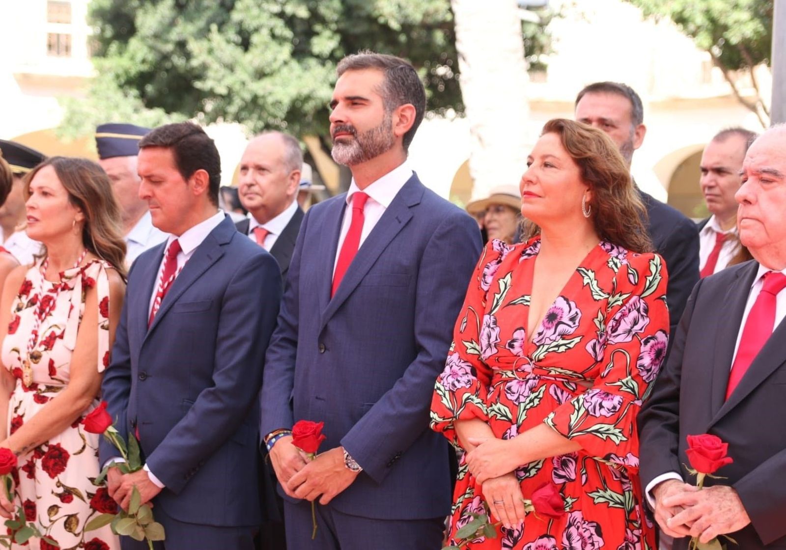 Ramón Fernández-Pacheco junto a la consejera de Agricultura Carmen Crespo en Almería.