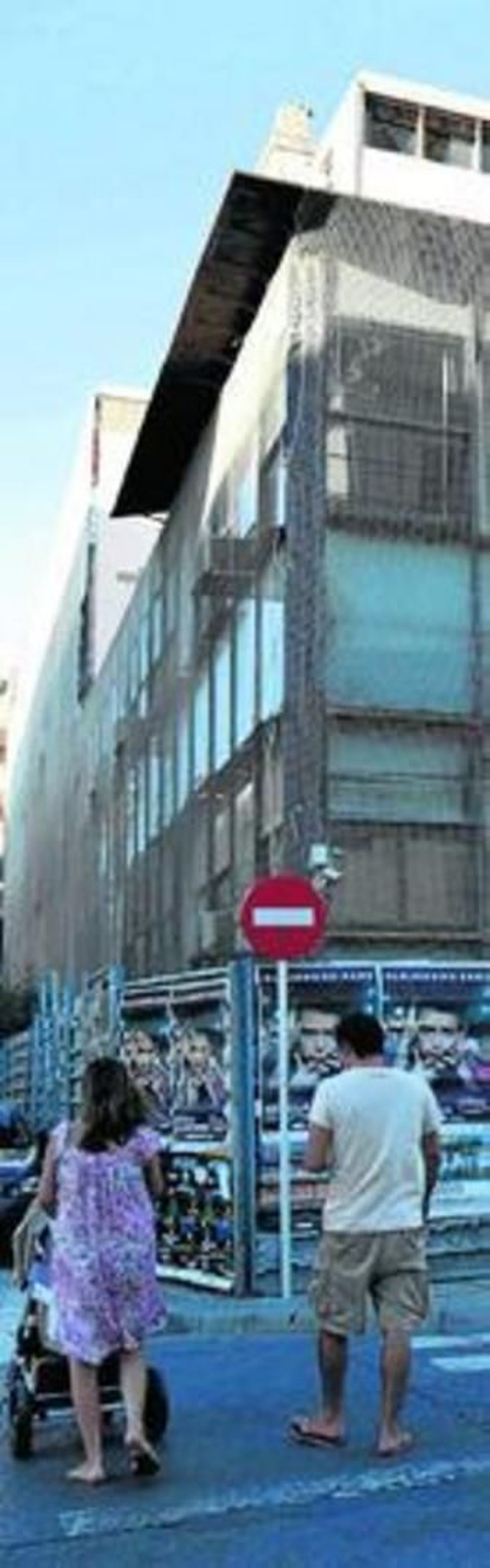 El edificio de la antigua comisaría de la Plaza de la Gavidia.