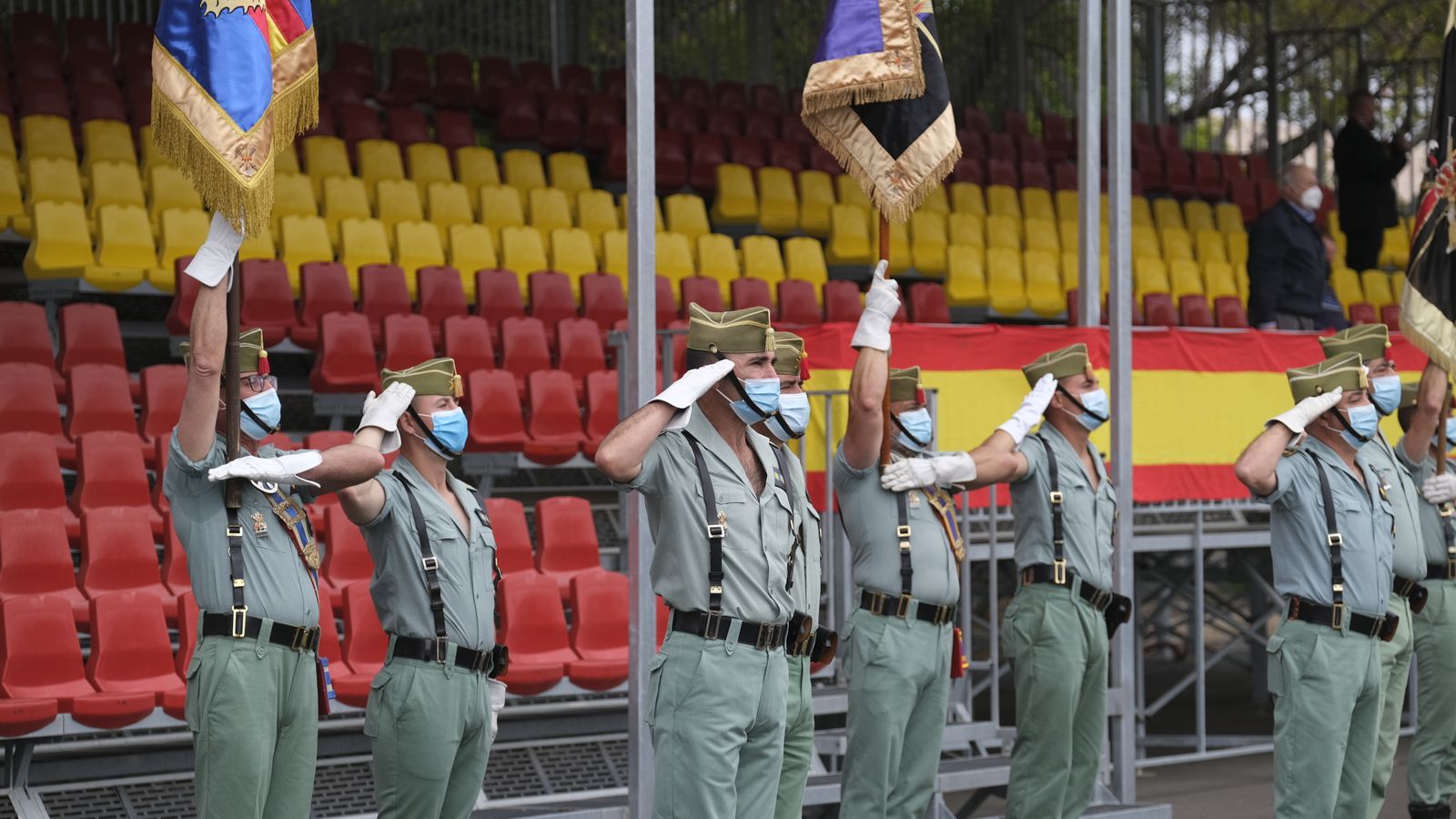 Fotogalería toma de posesión del General Melchor Marín Elvira. La Legión. Almería