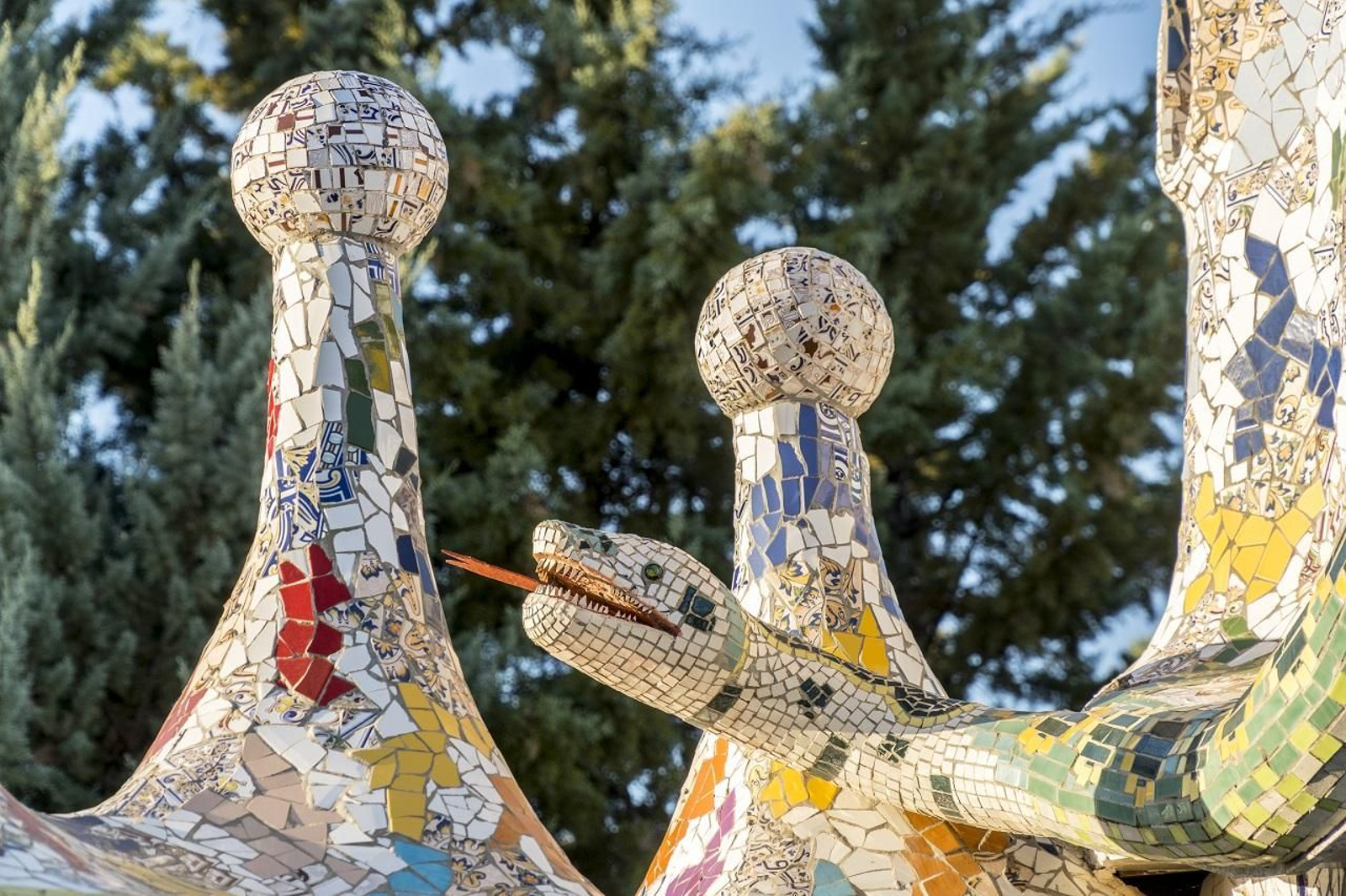 El bello castillo modernista al estilo "Gaudí" que podrás visitar a un salto de Huelva: "Una joya arquitectónica"