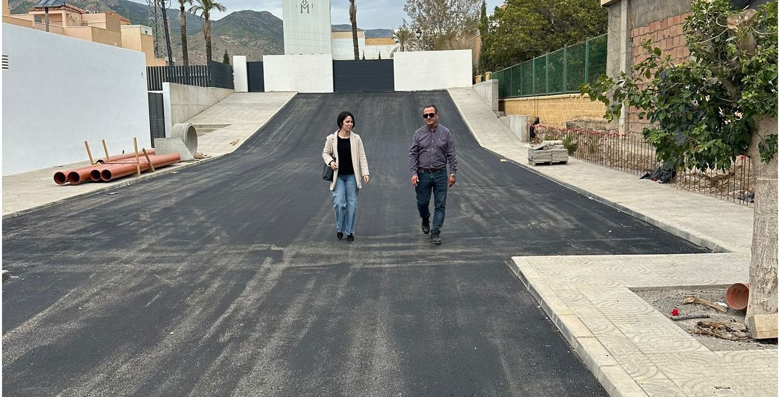 Alcalde y edil de Obras Públicas han visitado las obras.