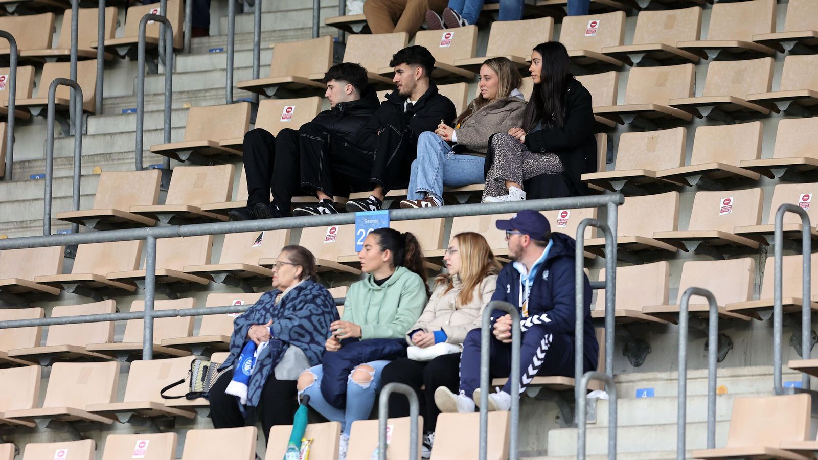 Búscate en el Xerez DFC contra el Recreativo Granada