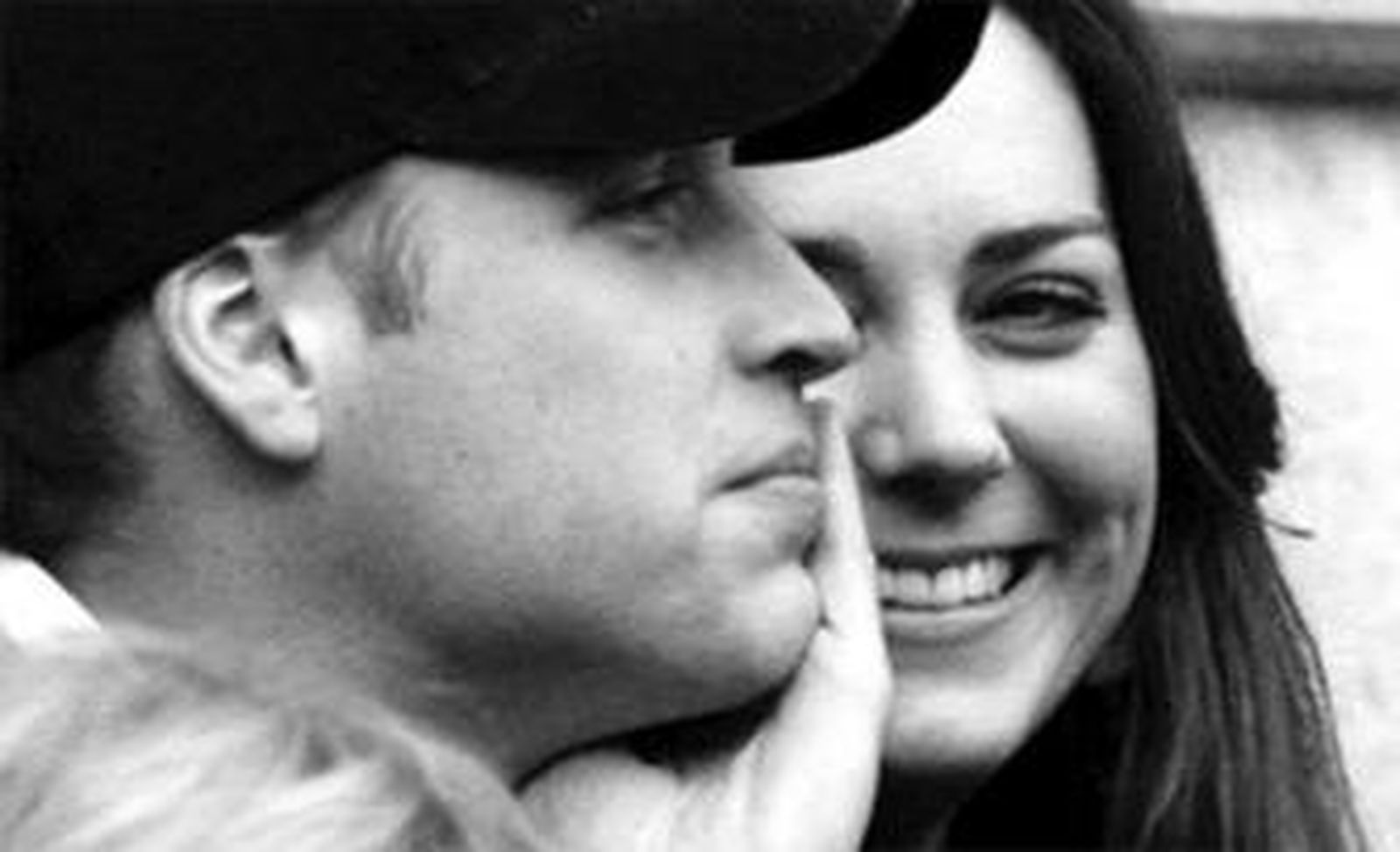 El príncipe Guillermo vive con su novia