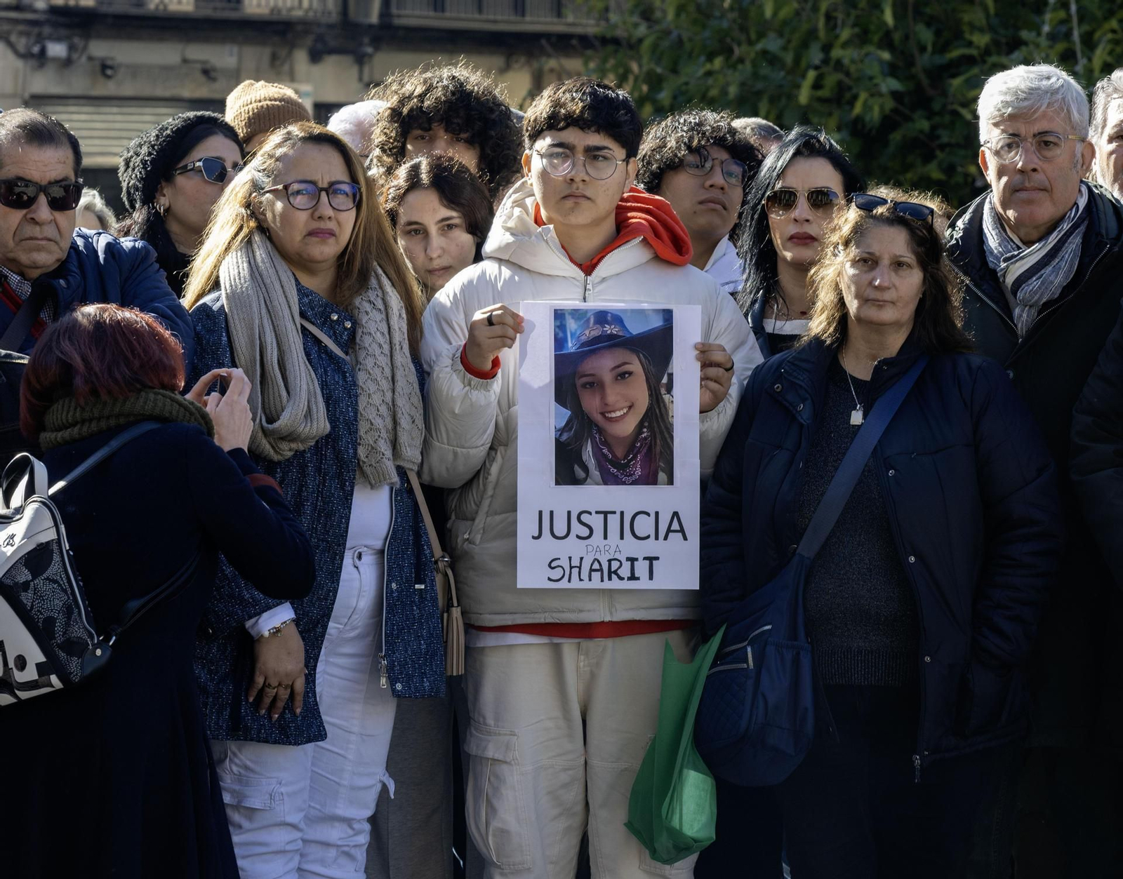Minuto por la muerte de dos menores en Jaén