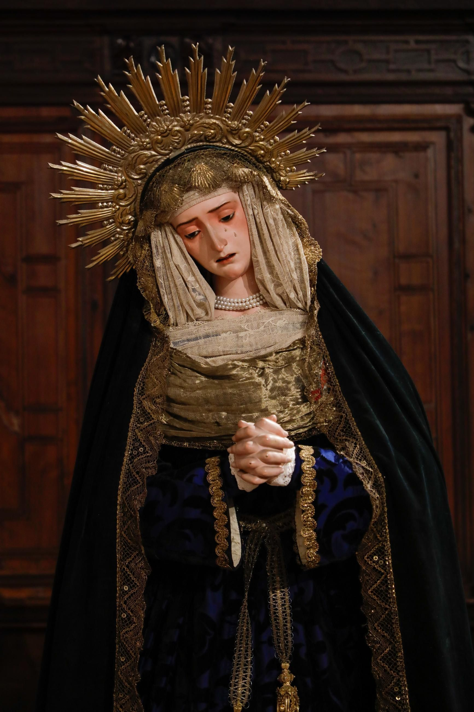 Inauguración de la exposición Devociones populares en las clausuras de Sevilla, en la Iglesia Santa Clara