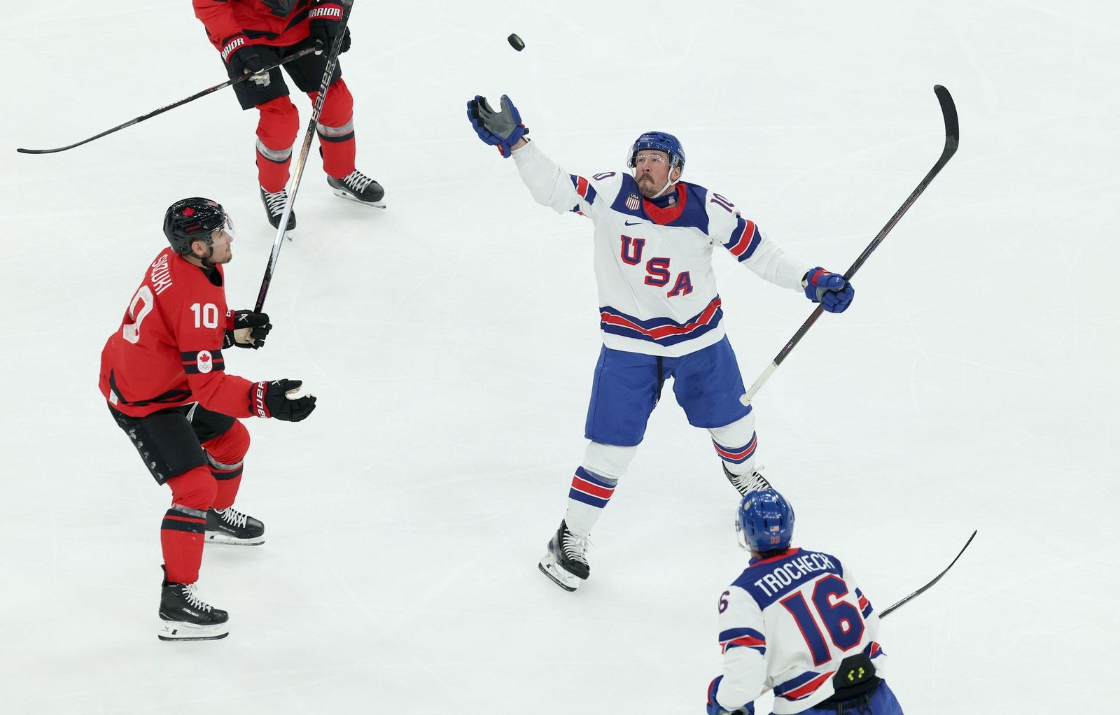 Las mejores fotos de los Juegos Olímpicos de invierno Milán Cortina d'Ampezzo 2026 | Ceremonia de clausura y jornada 17 y última