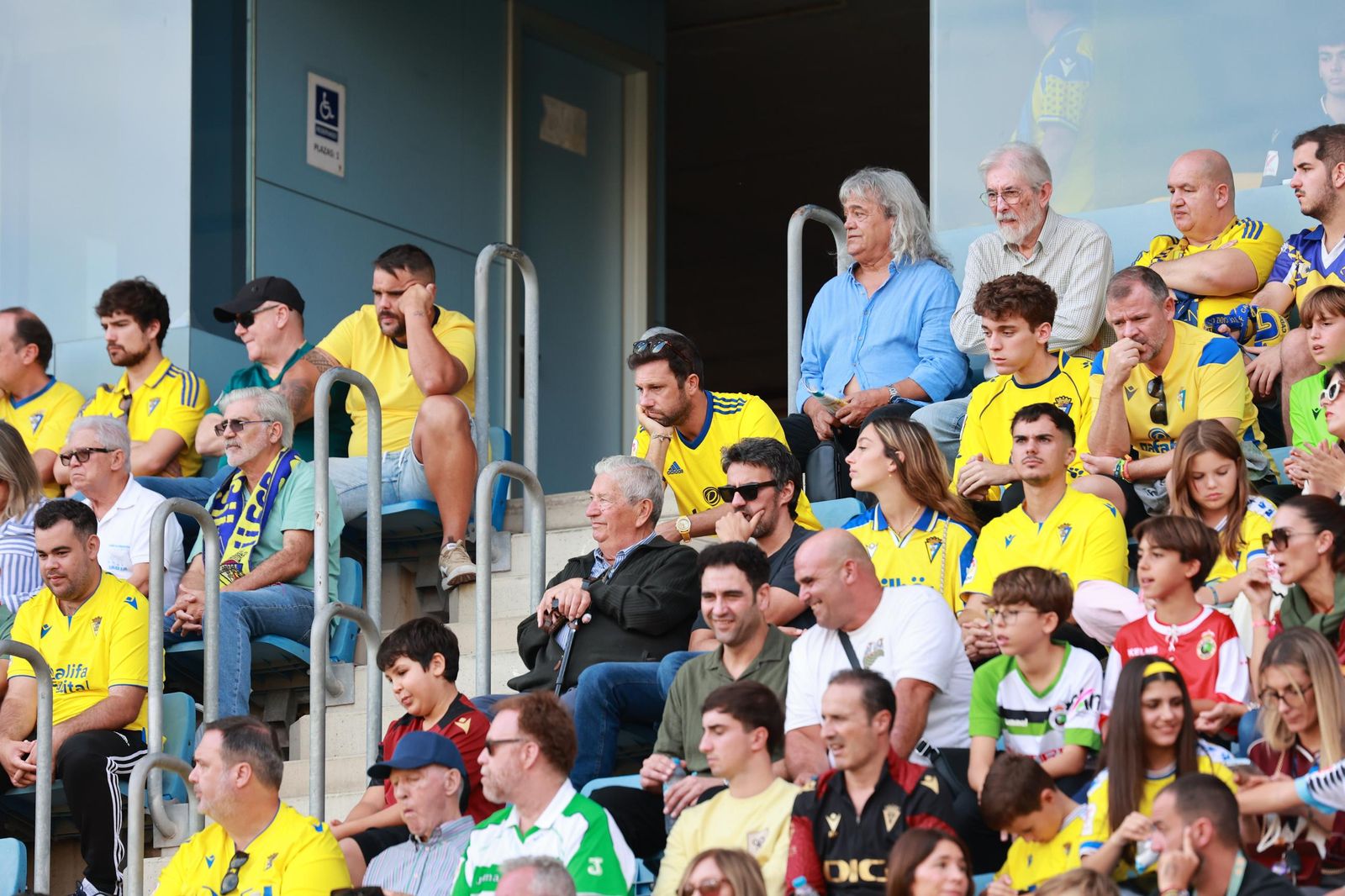 Búscate en las imágenes del Cádiz CF - Racing de Santander