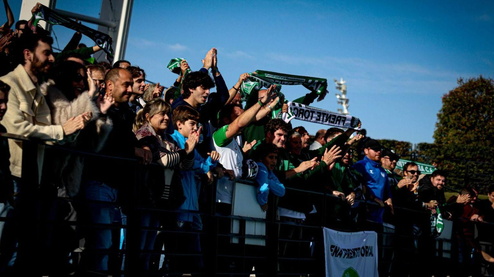 La afición del Antequera CF