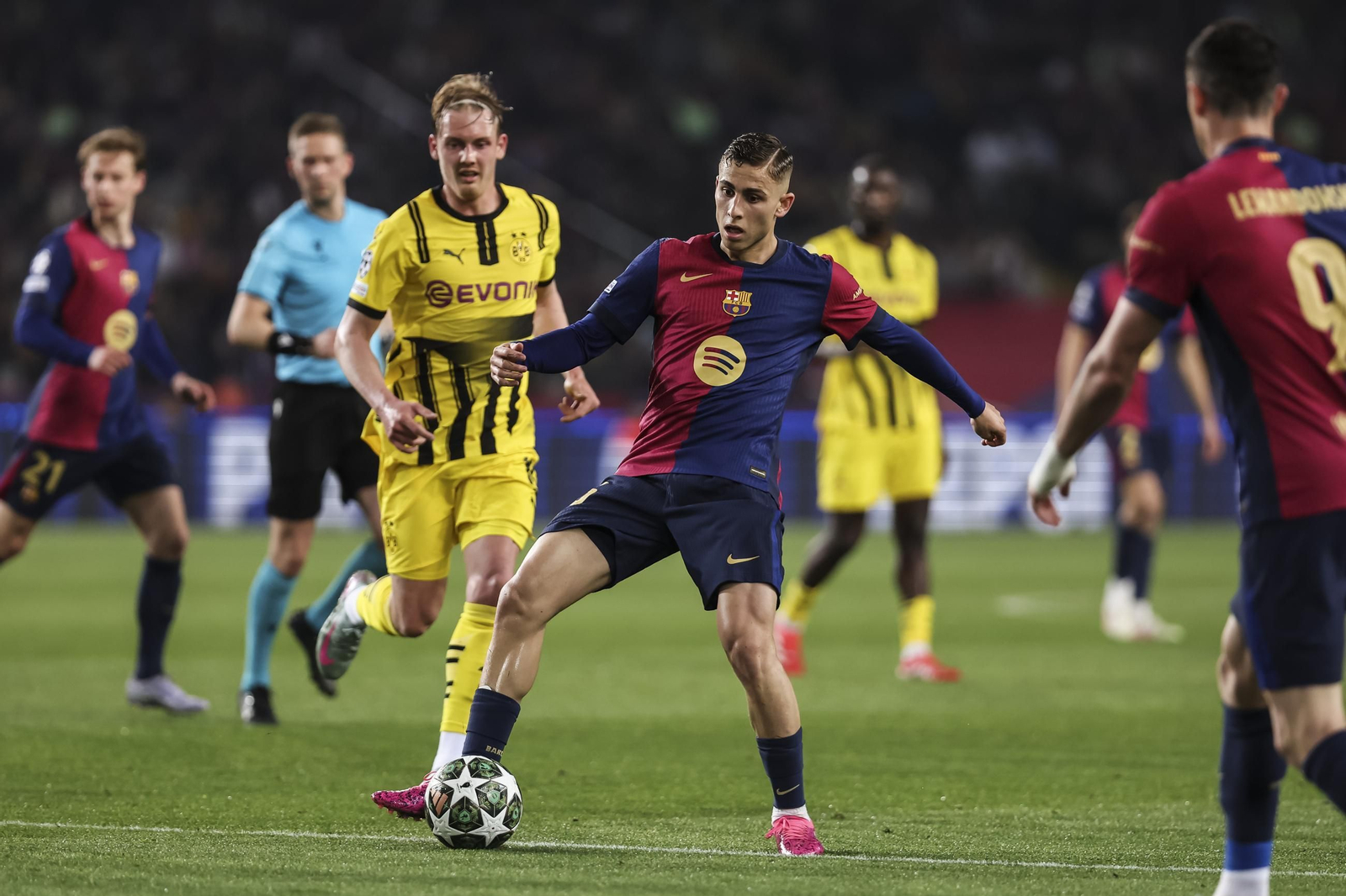 Las mejores fotos del Barcelona - Borussia Dortmund