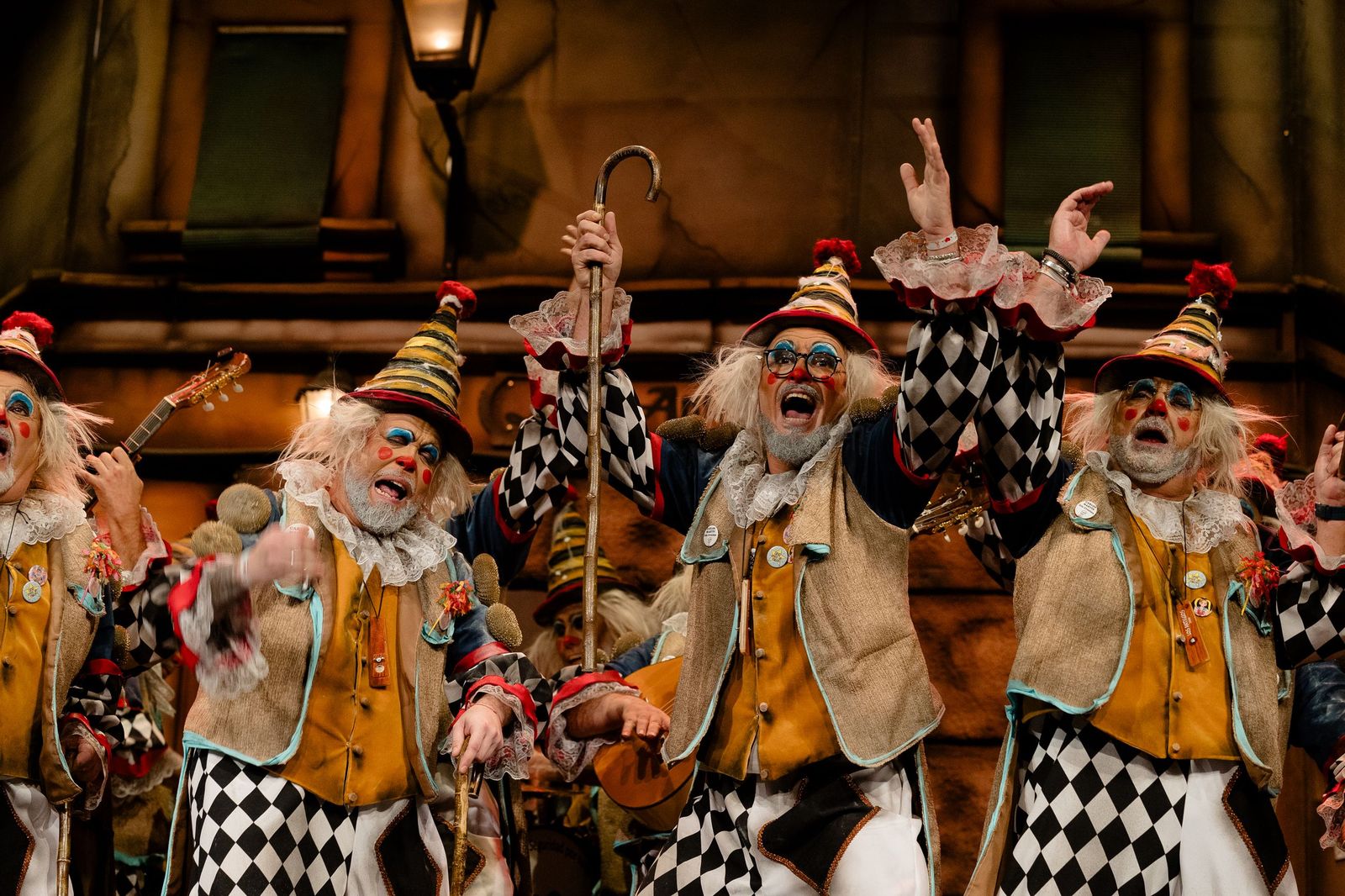 Búscate entre las mejores imágenes de la segunda semifinal del COAC 2026