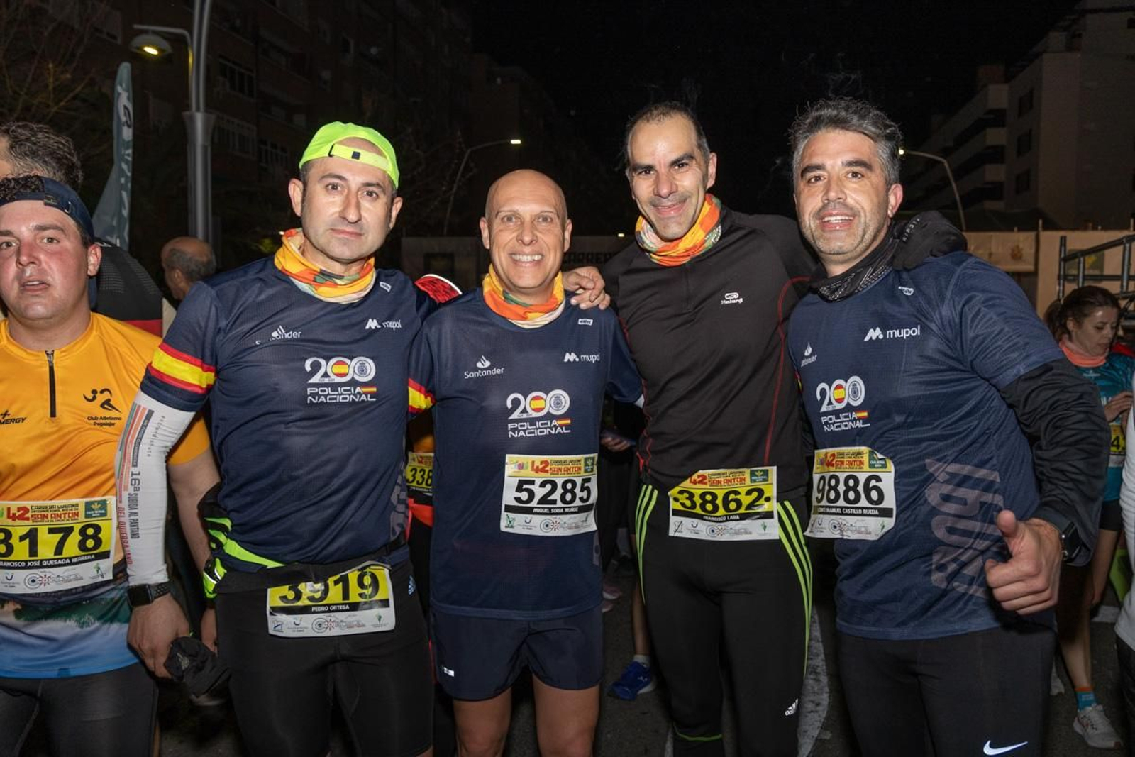 En imágenes: búscate en tu llegada a meta de la Carrera de San Antón 2025 (7)