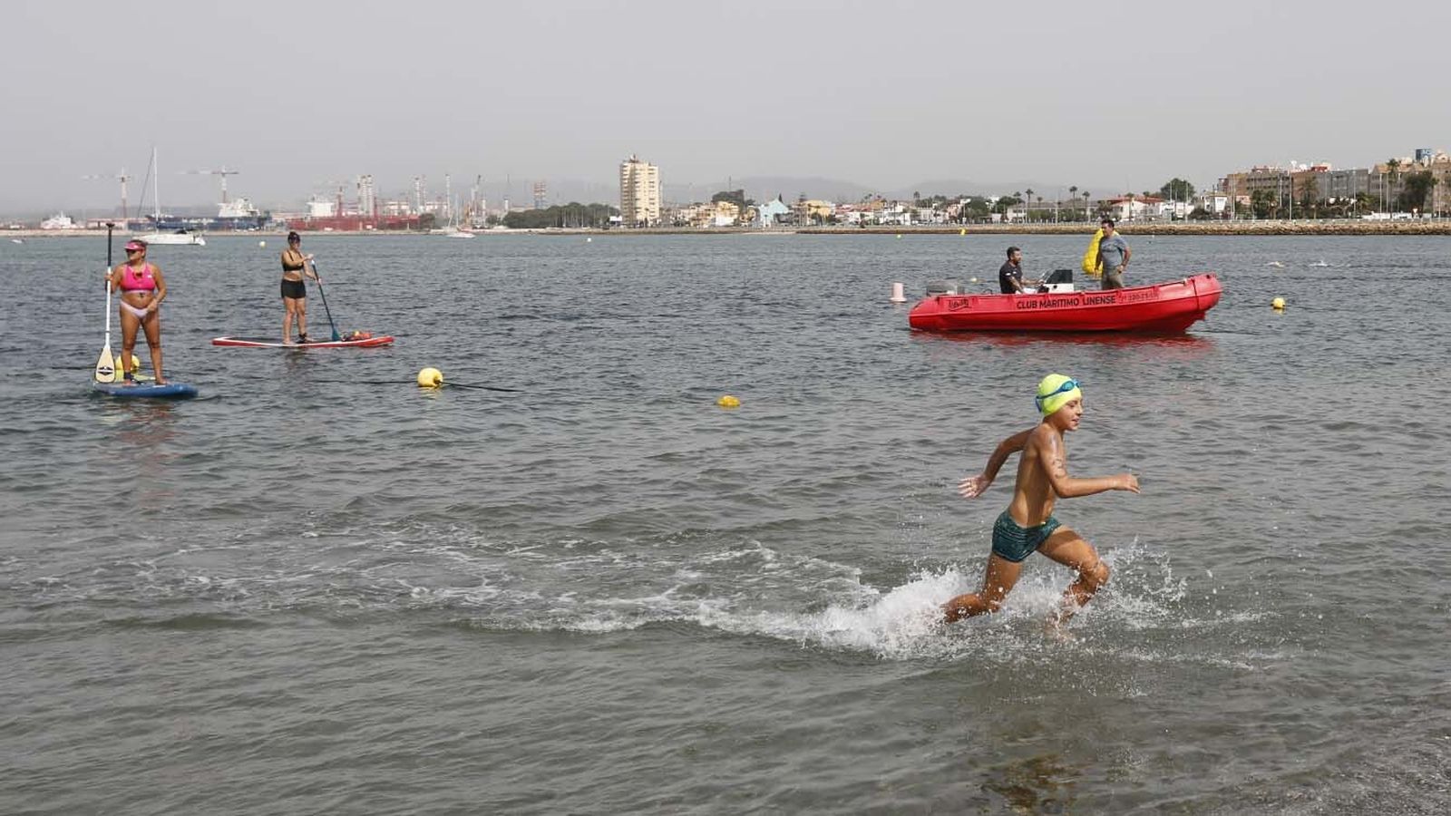Las fotos de la IX Tragamillas solidaria de la Línea