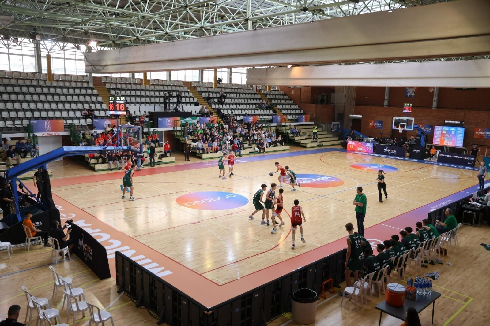 Minicopa: Unicaja - Manresa, en fotos