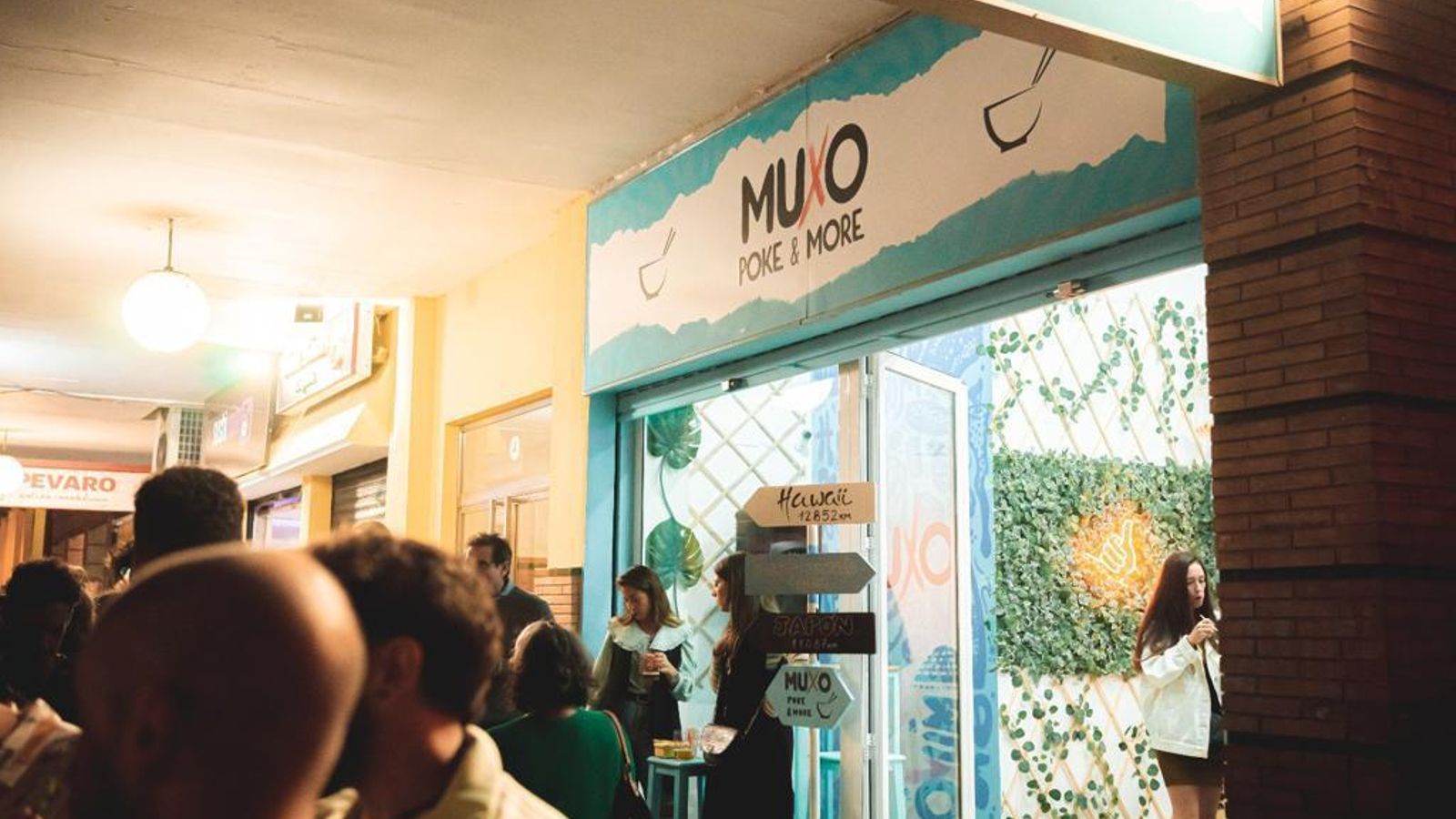 Inauguración de 'Muxo Poke and More' en Huelva
