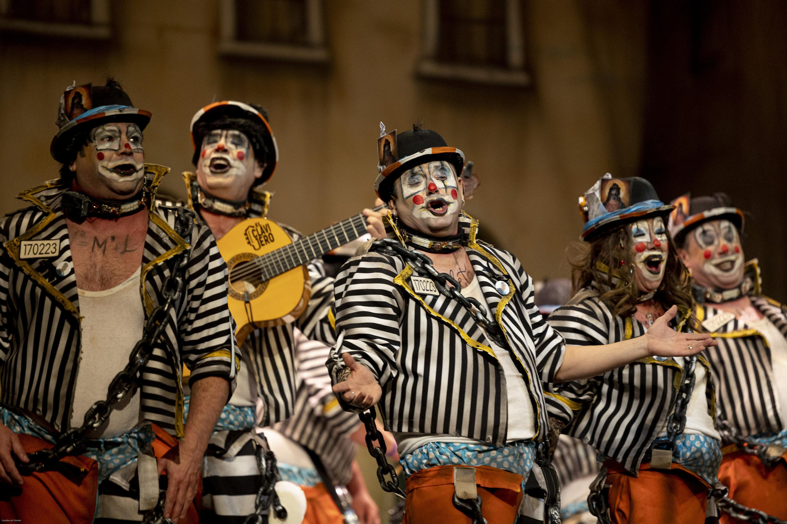 Chirigota 'La callejera invisible'