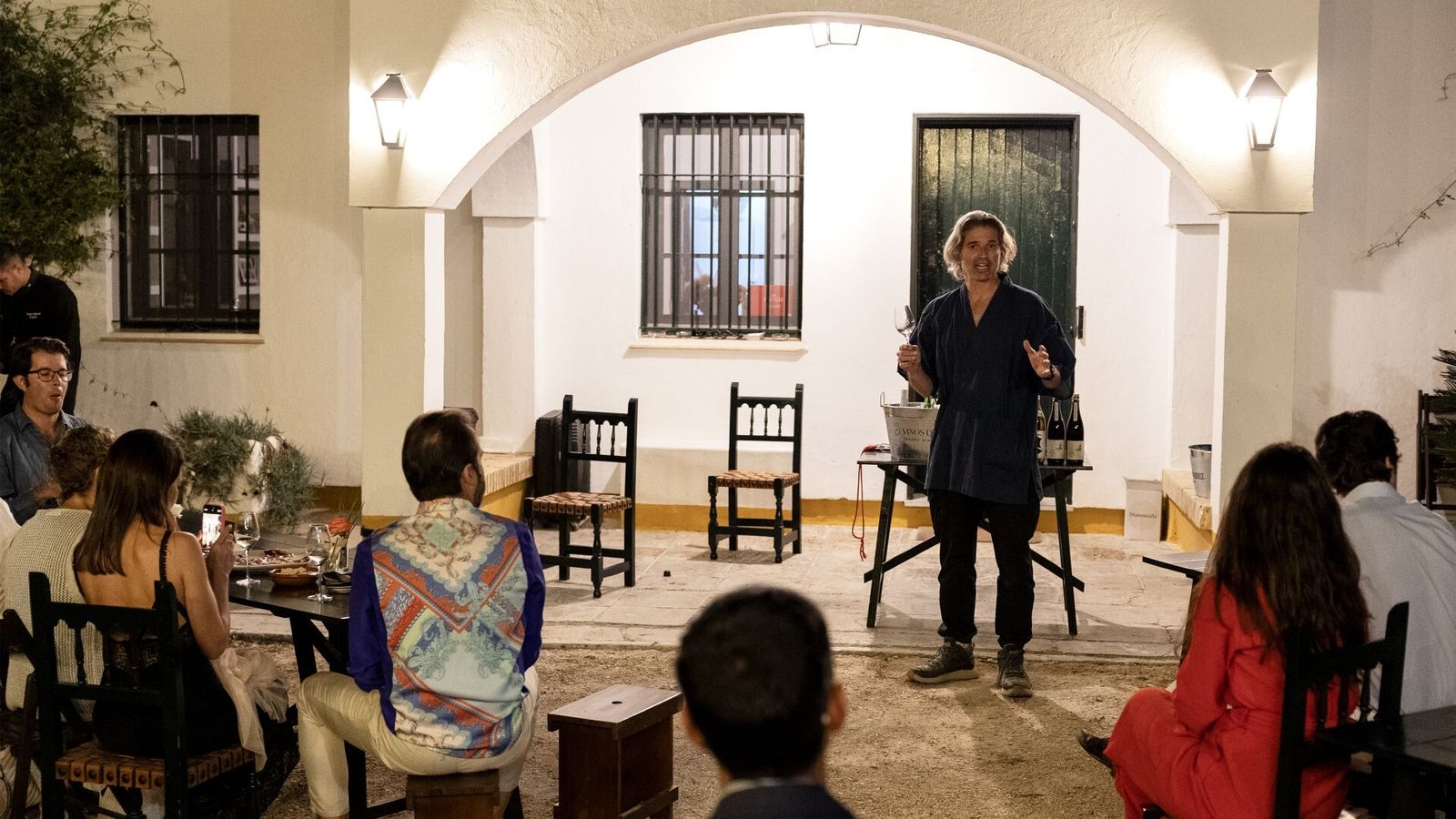 Otro momento de la cata impartida por el principal importador de sake en España.