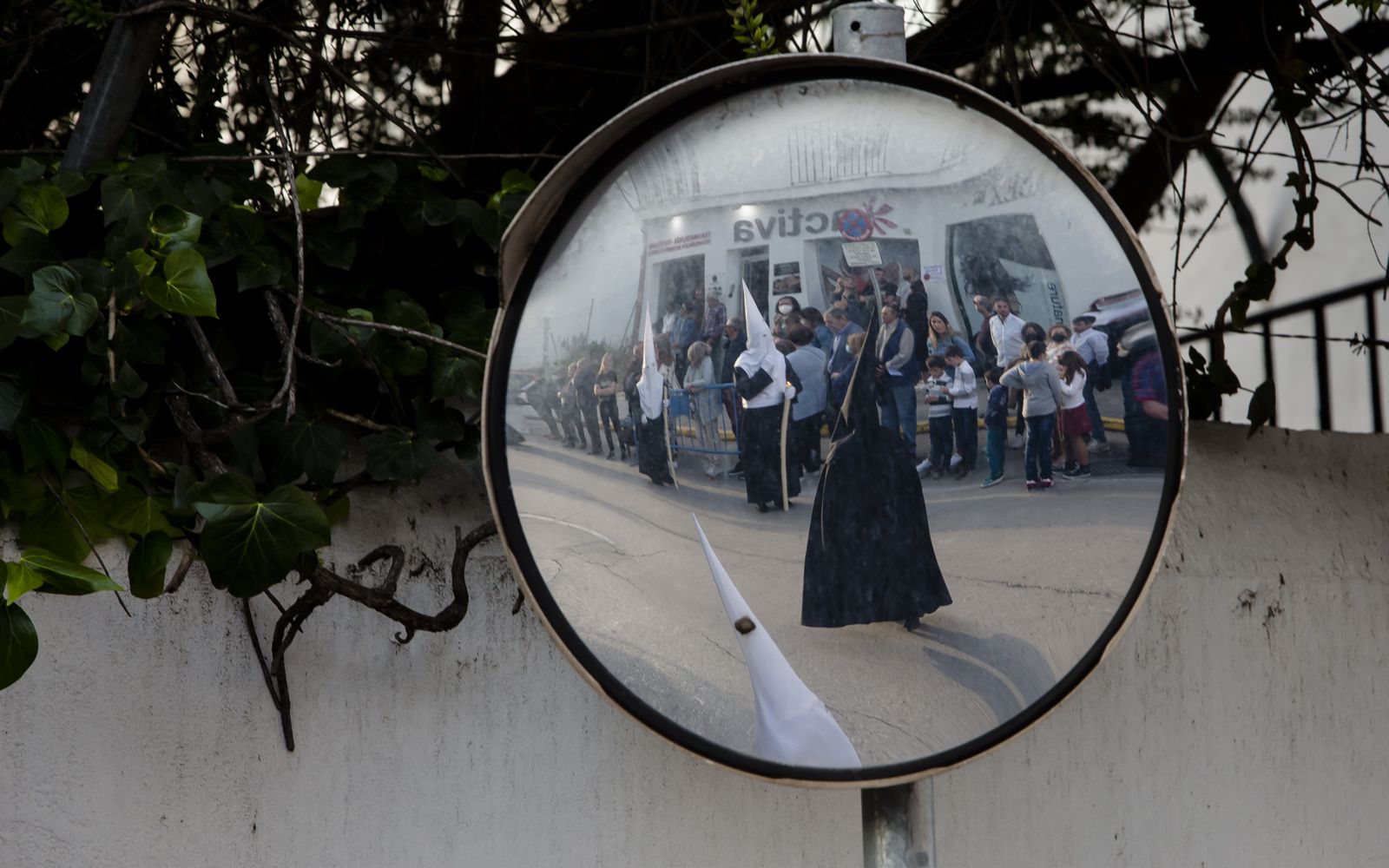 Las imágenes de la cofradía de la soledad en la Semana Santa de Chiclana 2022