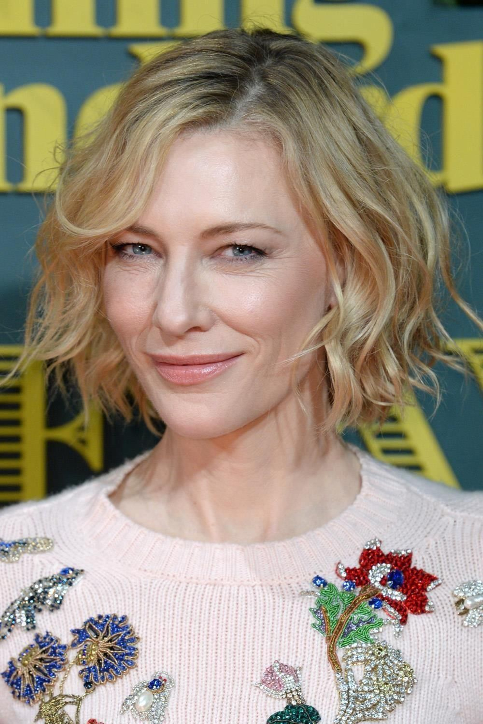 Cate Blanchett con un corte de pelo bob desestructurado.