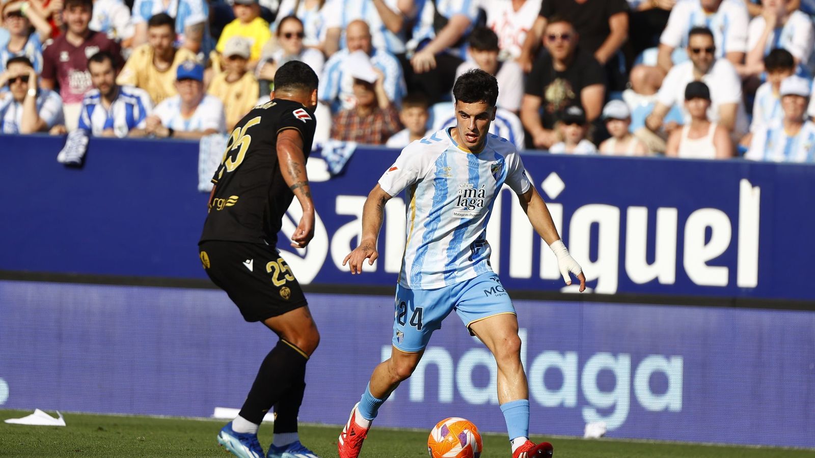 Las fotos del Málaga CF-CD Castellón