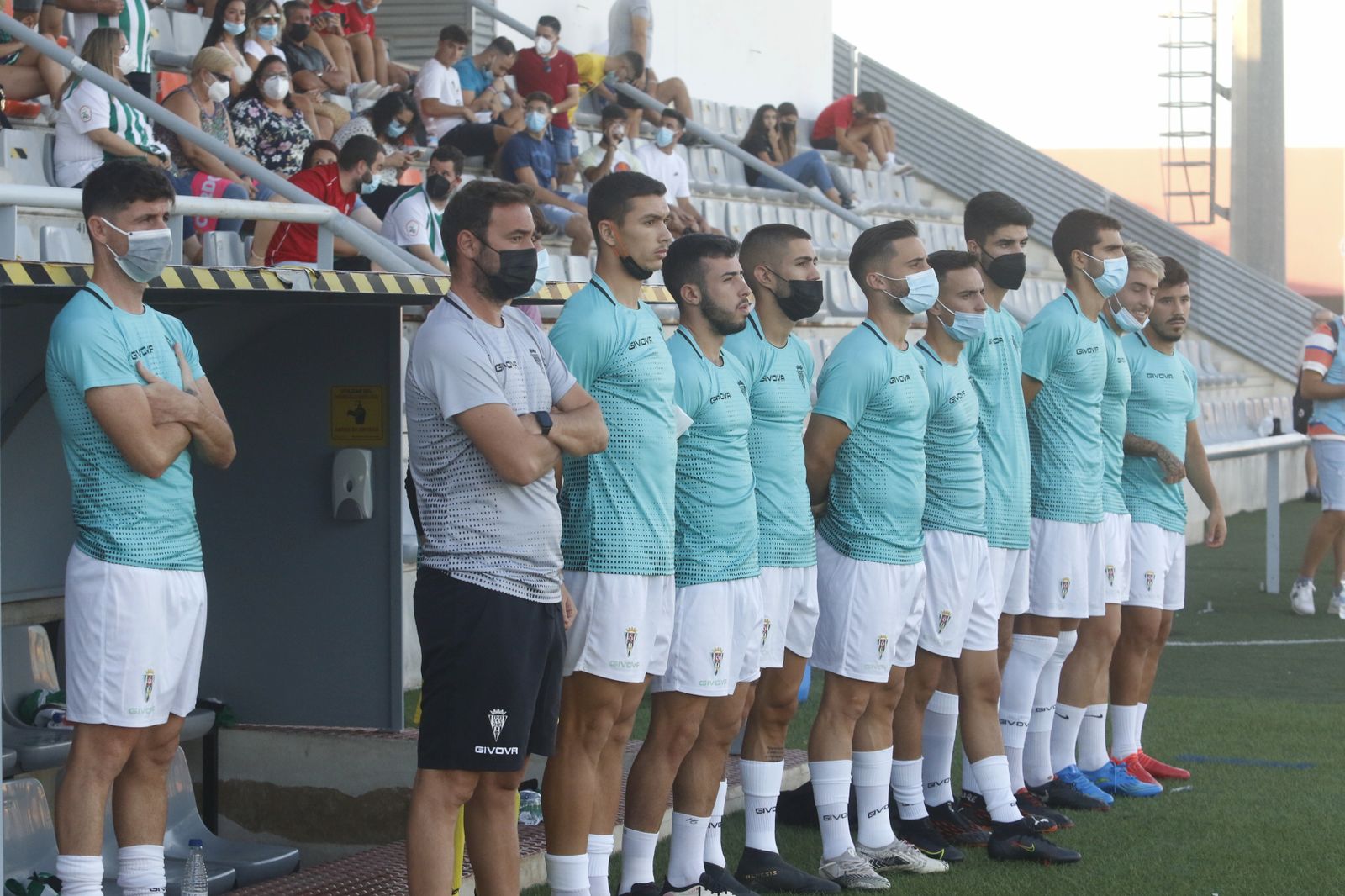 La victoria del Córdoba CF ante el Salerm Puente Genil, en imágenes