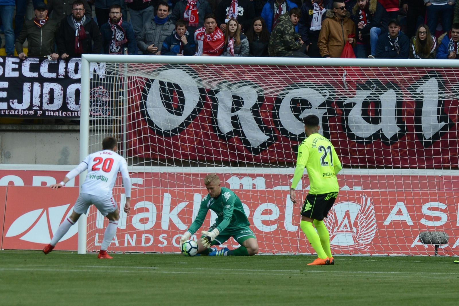 El Cultural Leonesa-Córdoba CF, en imágenes