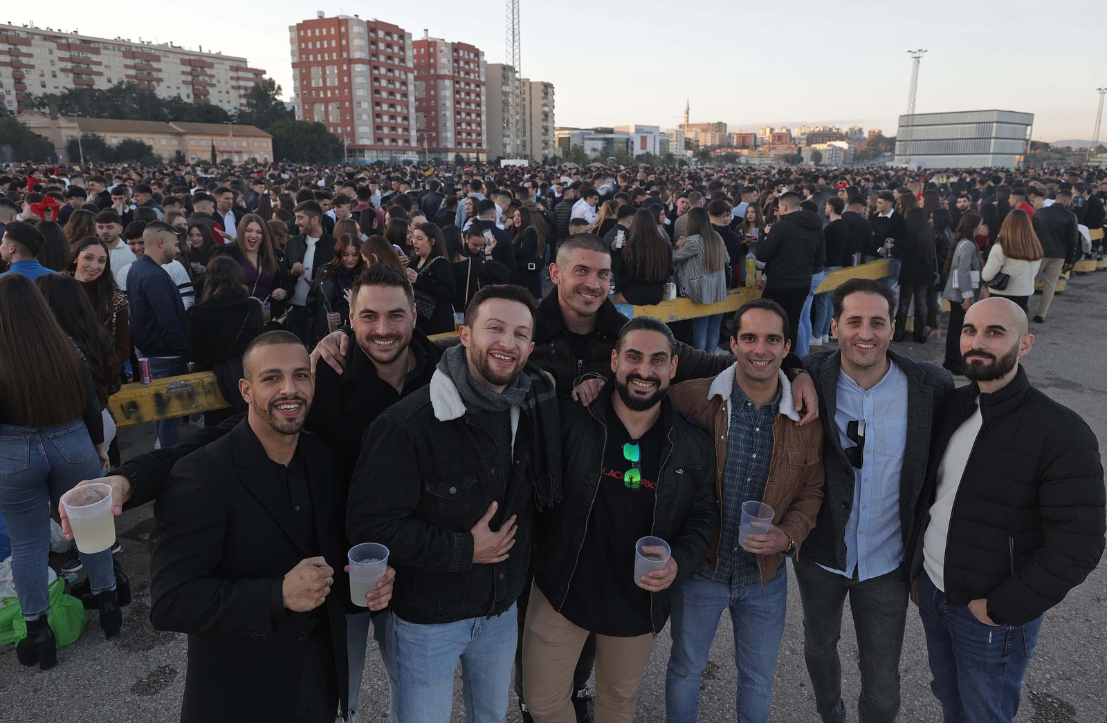 Búscate en las fotos de la celebración del 24 de diciembre en Algeciras