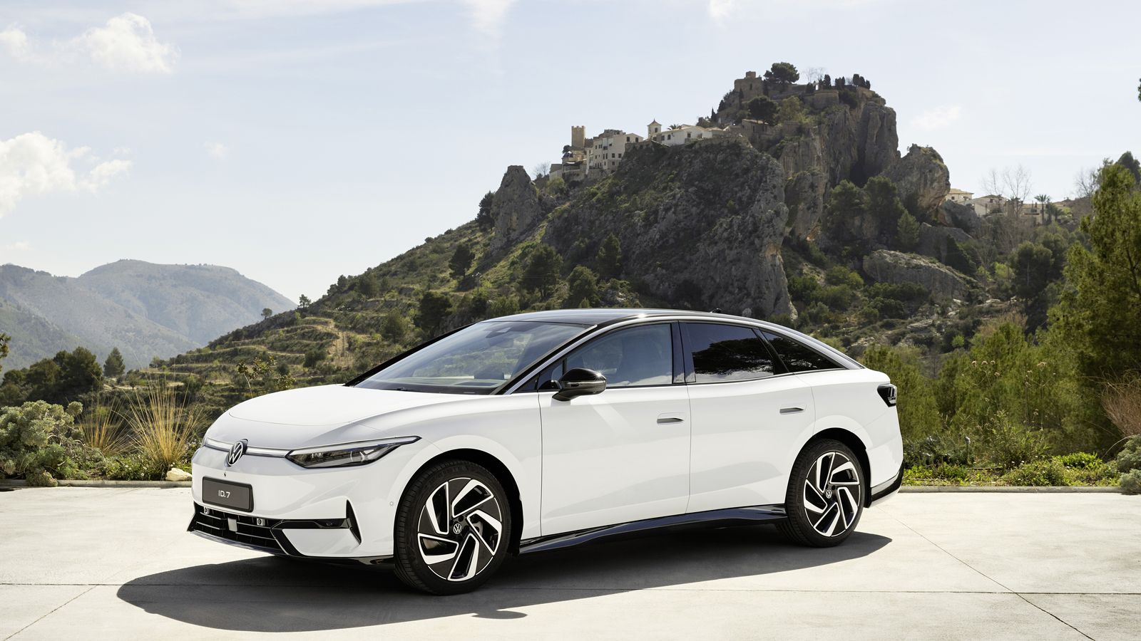 Los eléctricos, el último en llegar a la familia ID de Volskwagen es el ID.7, suman significativamente ventas en el grupo industrial.