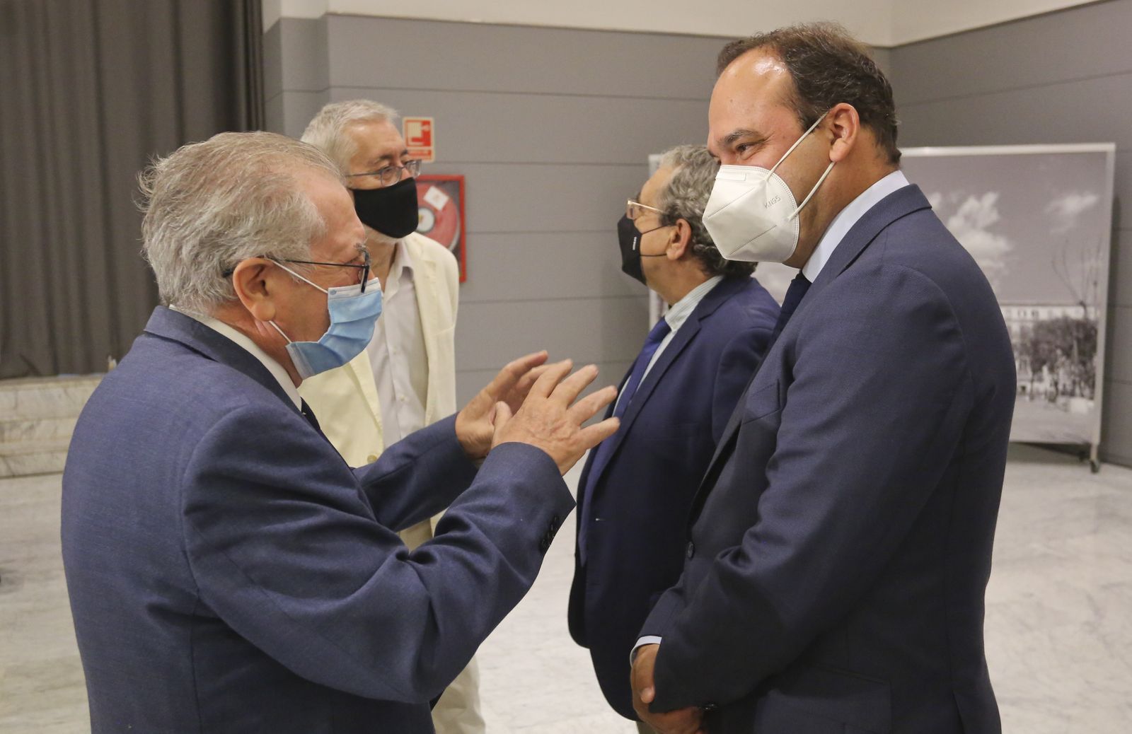 Fotos del Foro Joly con el economista José Carlos Díez