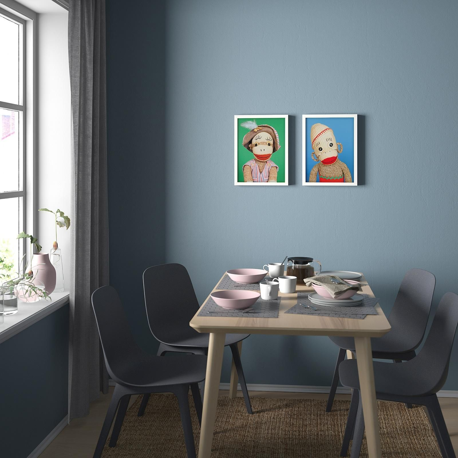 Láminas con monitos de Ikea.