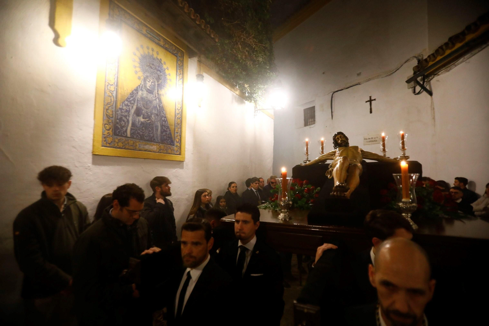 Las mejores imágenes del vía crucis del Cristo de la Clemencia en Córdoba Las mejores imágenes del vía crucis del Cristo de la Clemencia en Córdoba