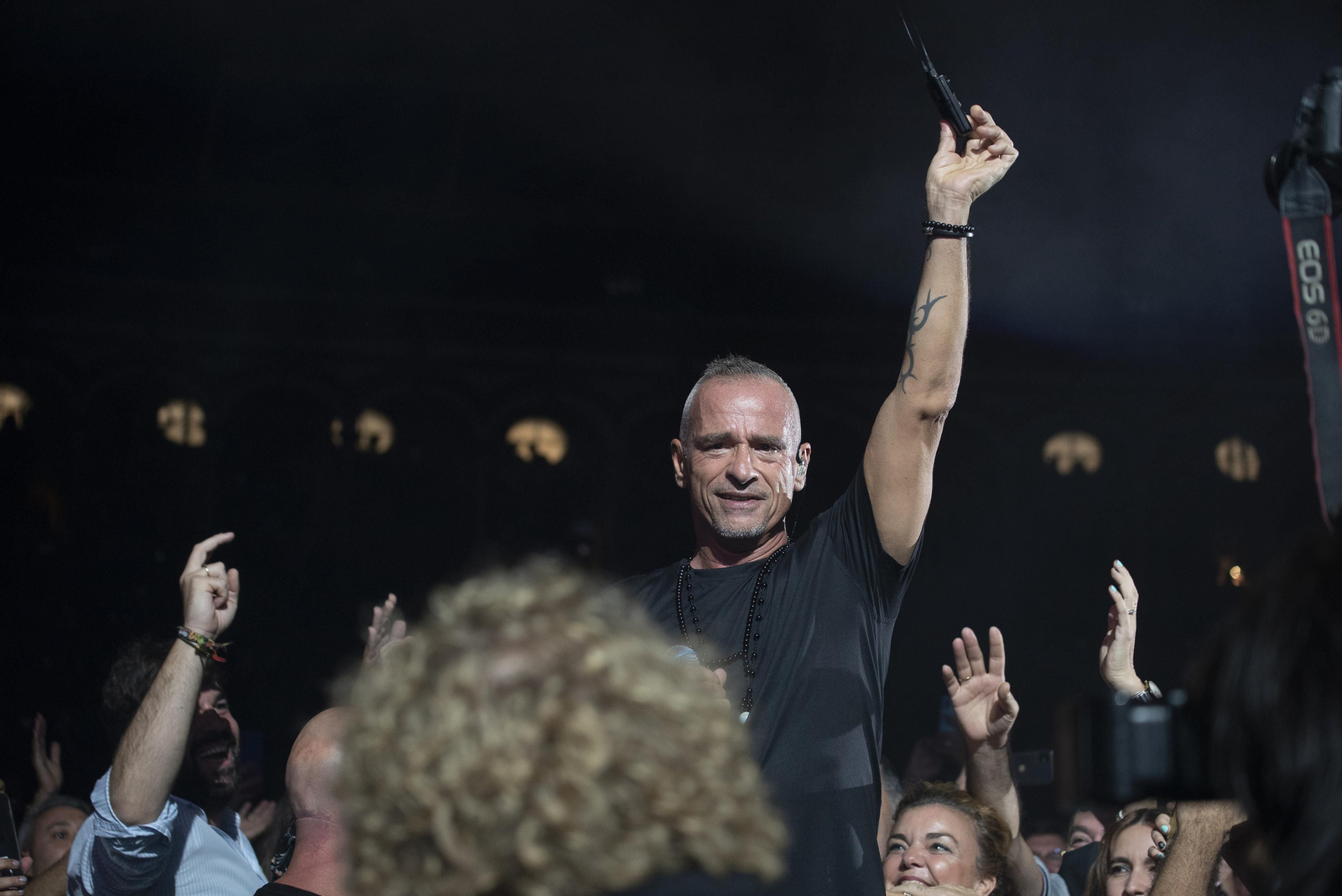 Las imágenes del concierto de Eros Ramazzotti en Sevilla