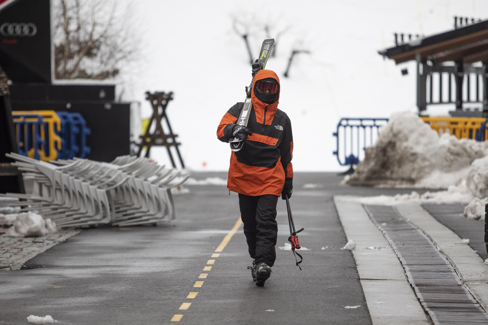 Fotos: esquí en Sierra Nevada pese al confinamiento perimetral