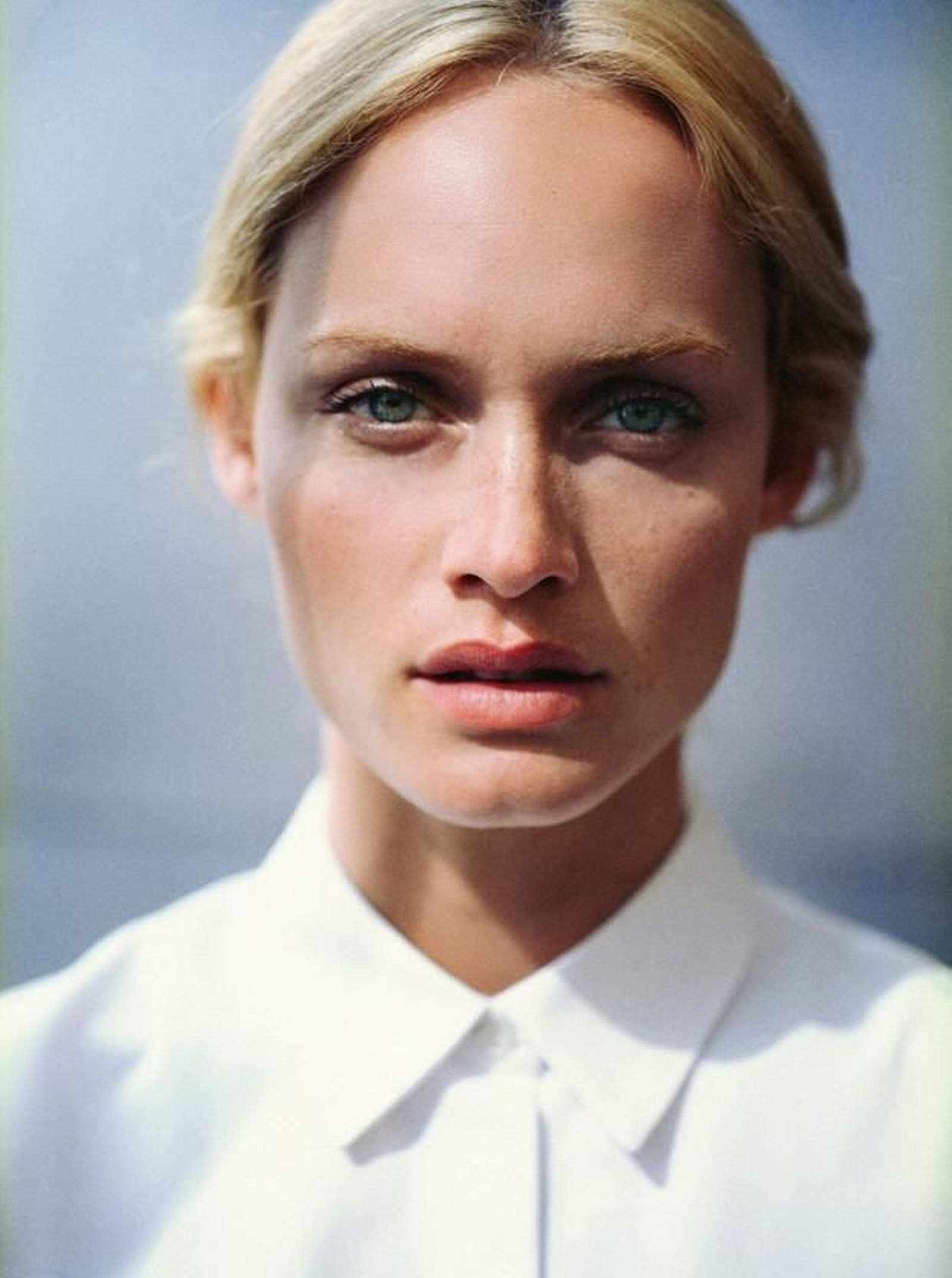 Amber Valletta en la campaña de invierno de Zara en 1998.