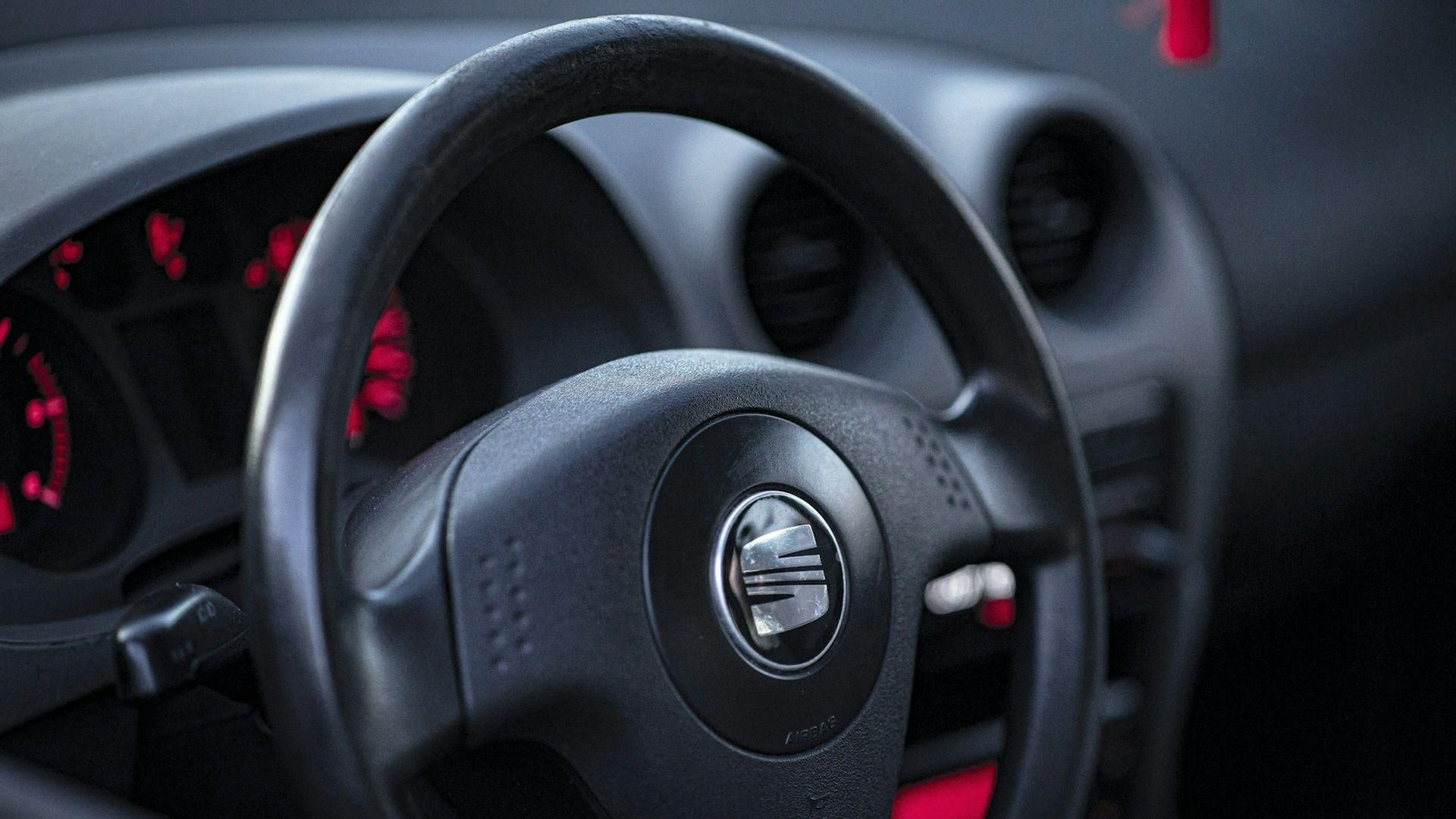 Los coches que menos consumen en 2025 y cómo encontrarlos en Málaga