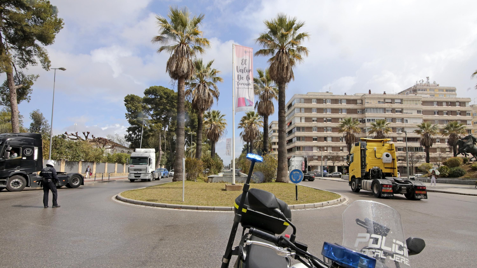 Caravana de transportistas por Jerez