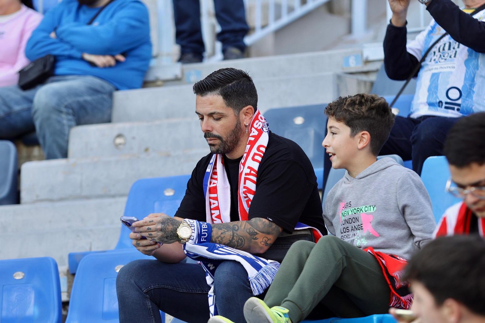 Búscate en el Málaga CF-Almería en las gradas de La Rosaleda