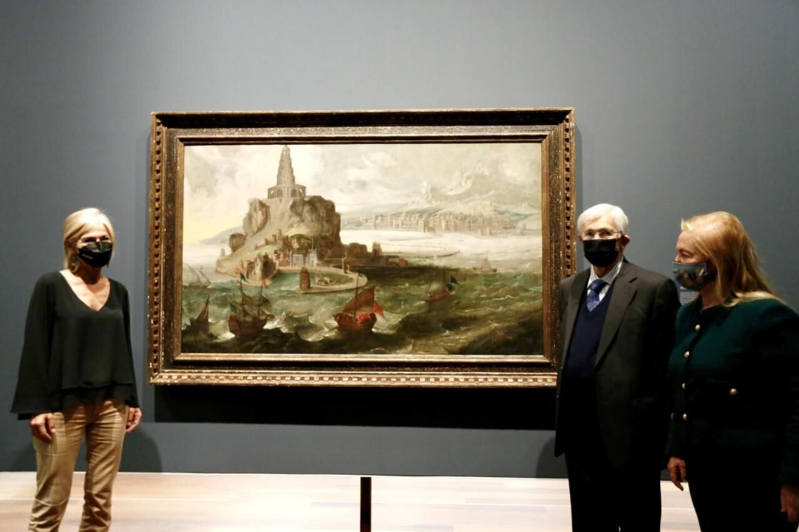 La consejera Patricia del Pozo junto a Óscar Alzaga y María Isabel Ruiz Alcaín.