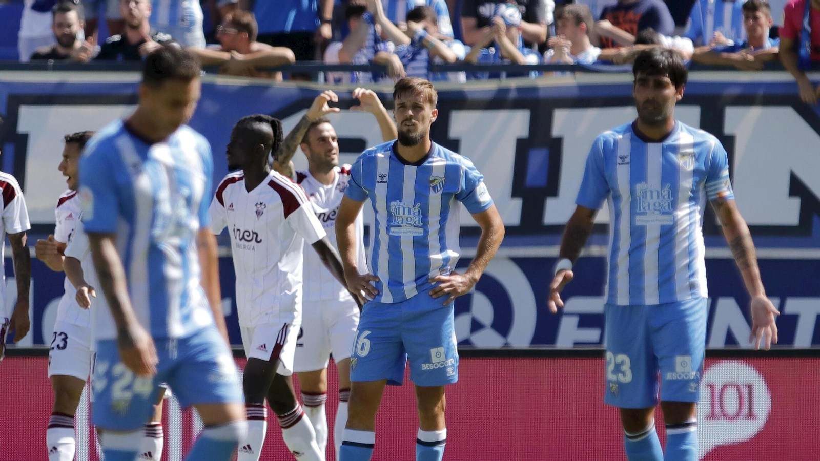 Higinio celebraba su gol en el Málaga CF-Albacete