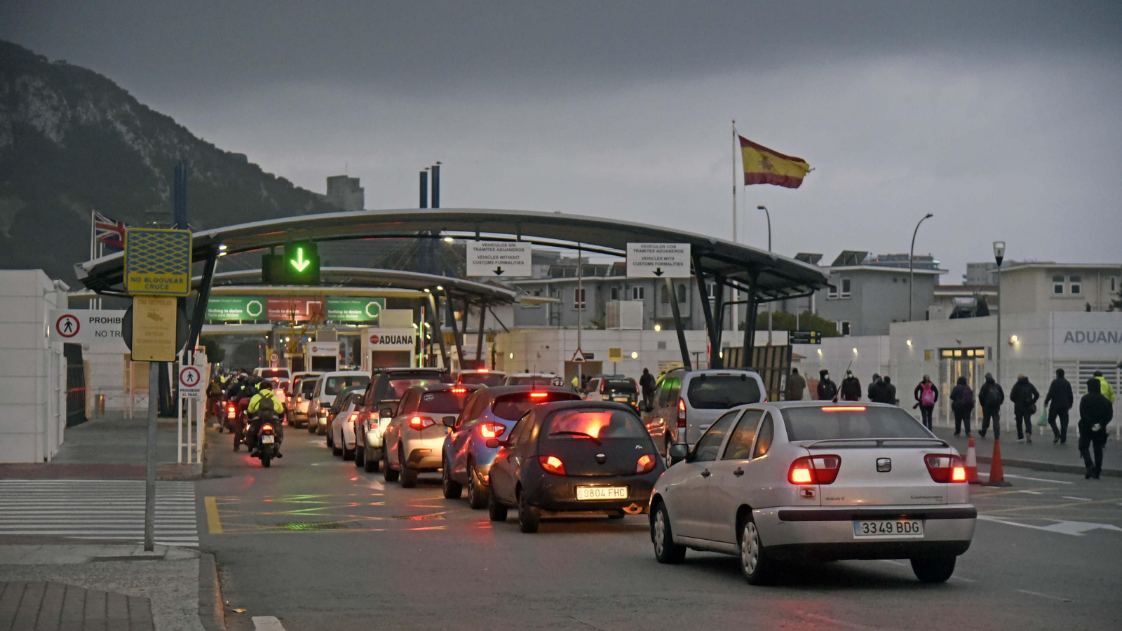 Las fotos de un día laborable en Gibraltar durante el coronavirus