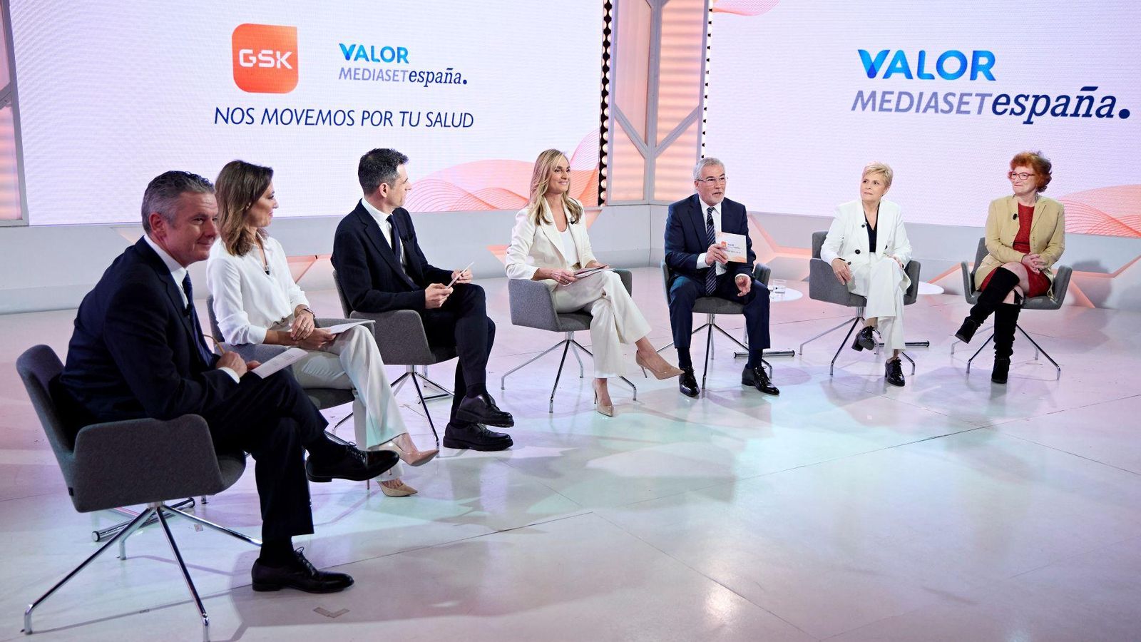 David Cantero en la conducción de su último programa en Mediaset